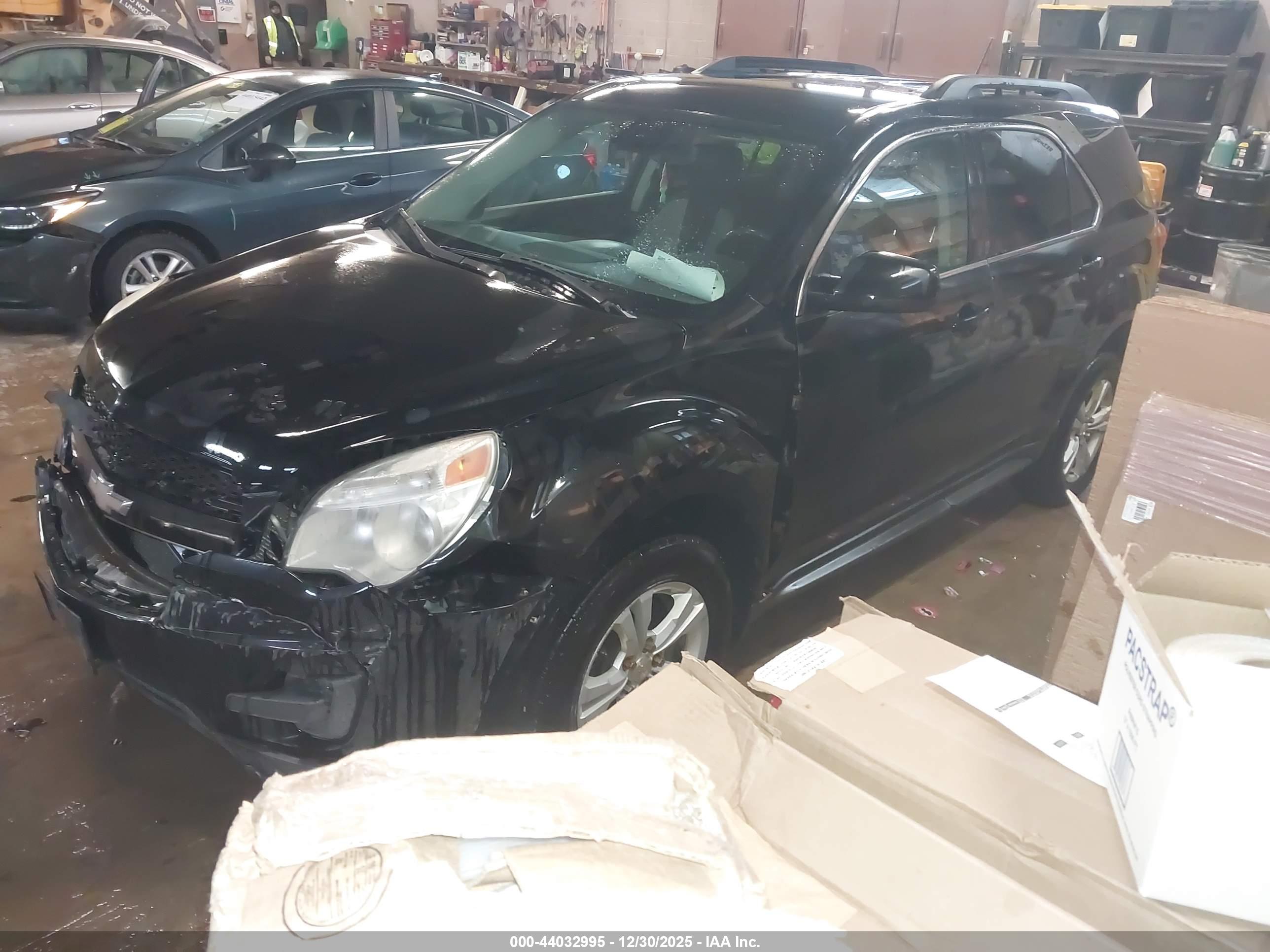 CHEVROLET EQUINOX image 2