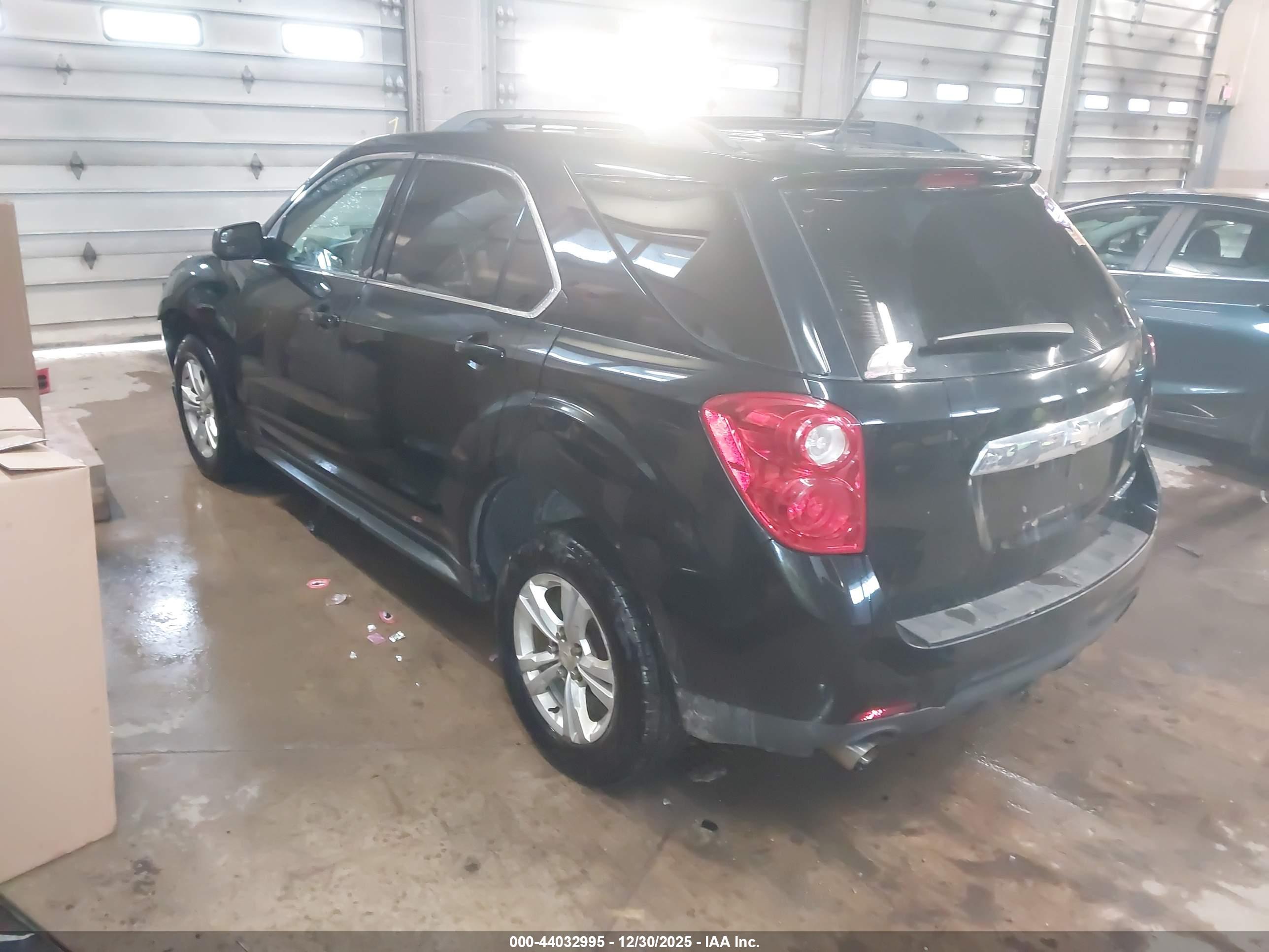 CHEVROLET EQUINOX image 3