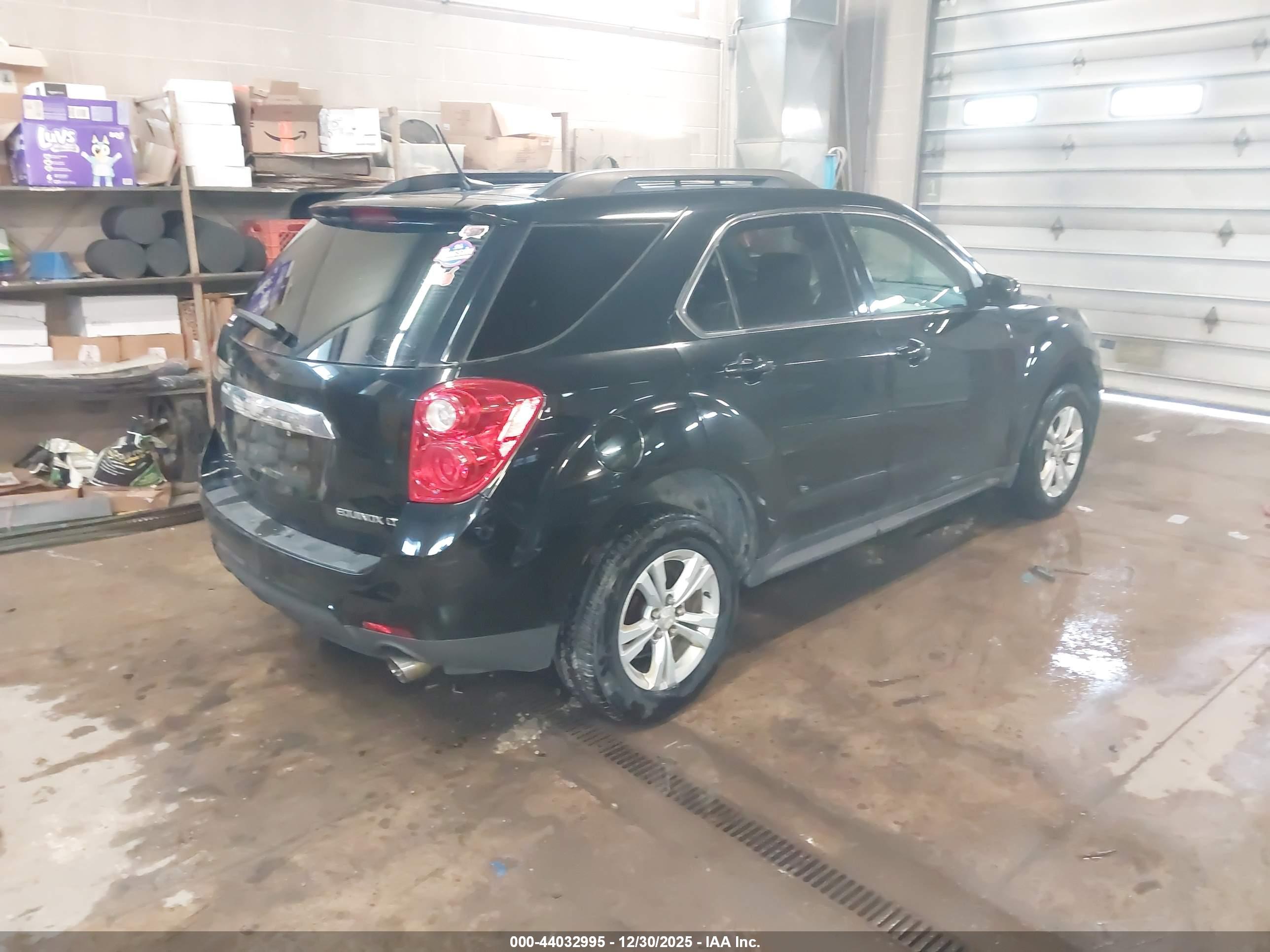 CHEVROLET EQUINOX image 4