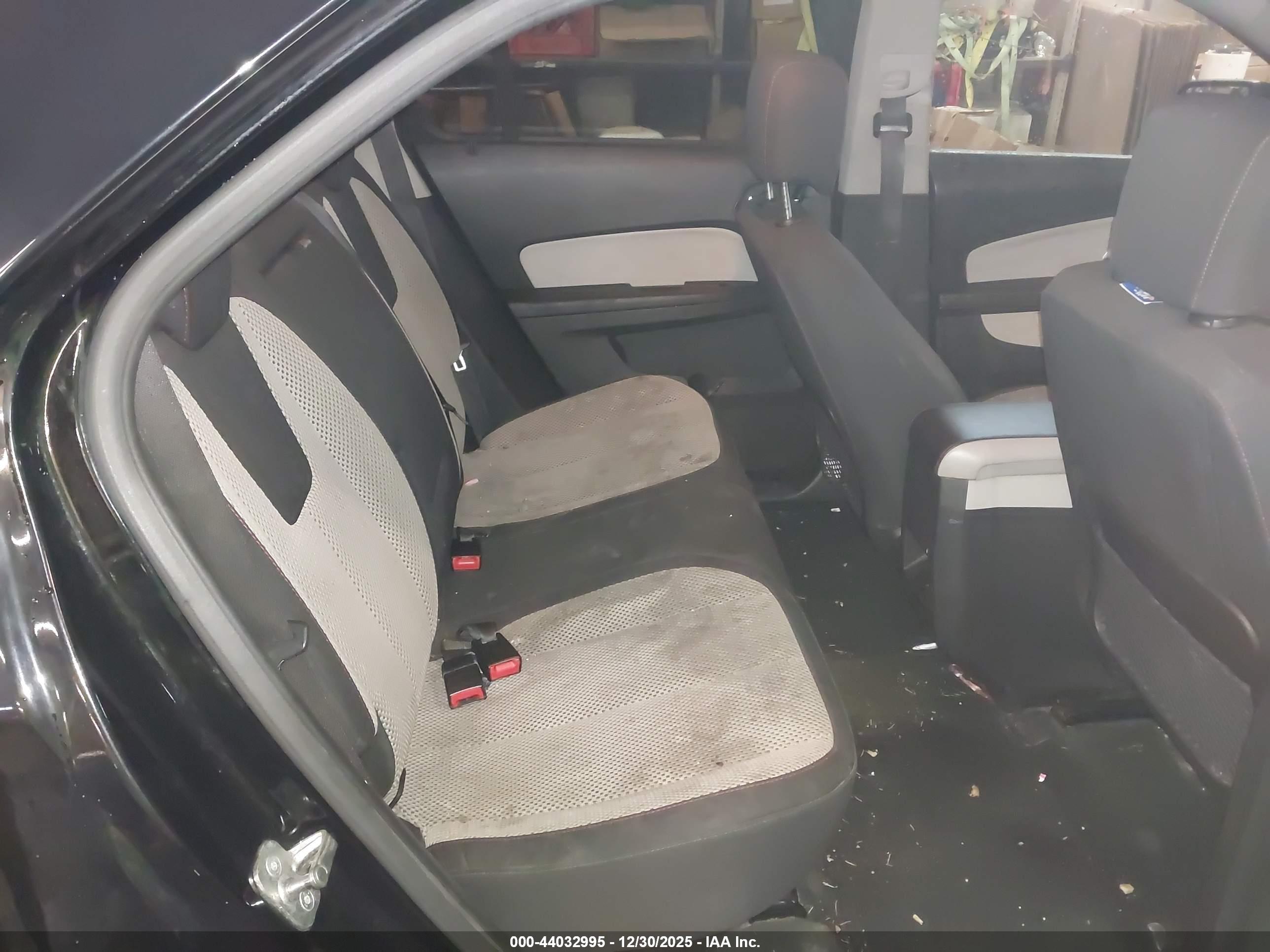 CHEVROLET EQUINOX image 8