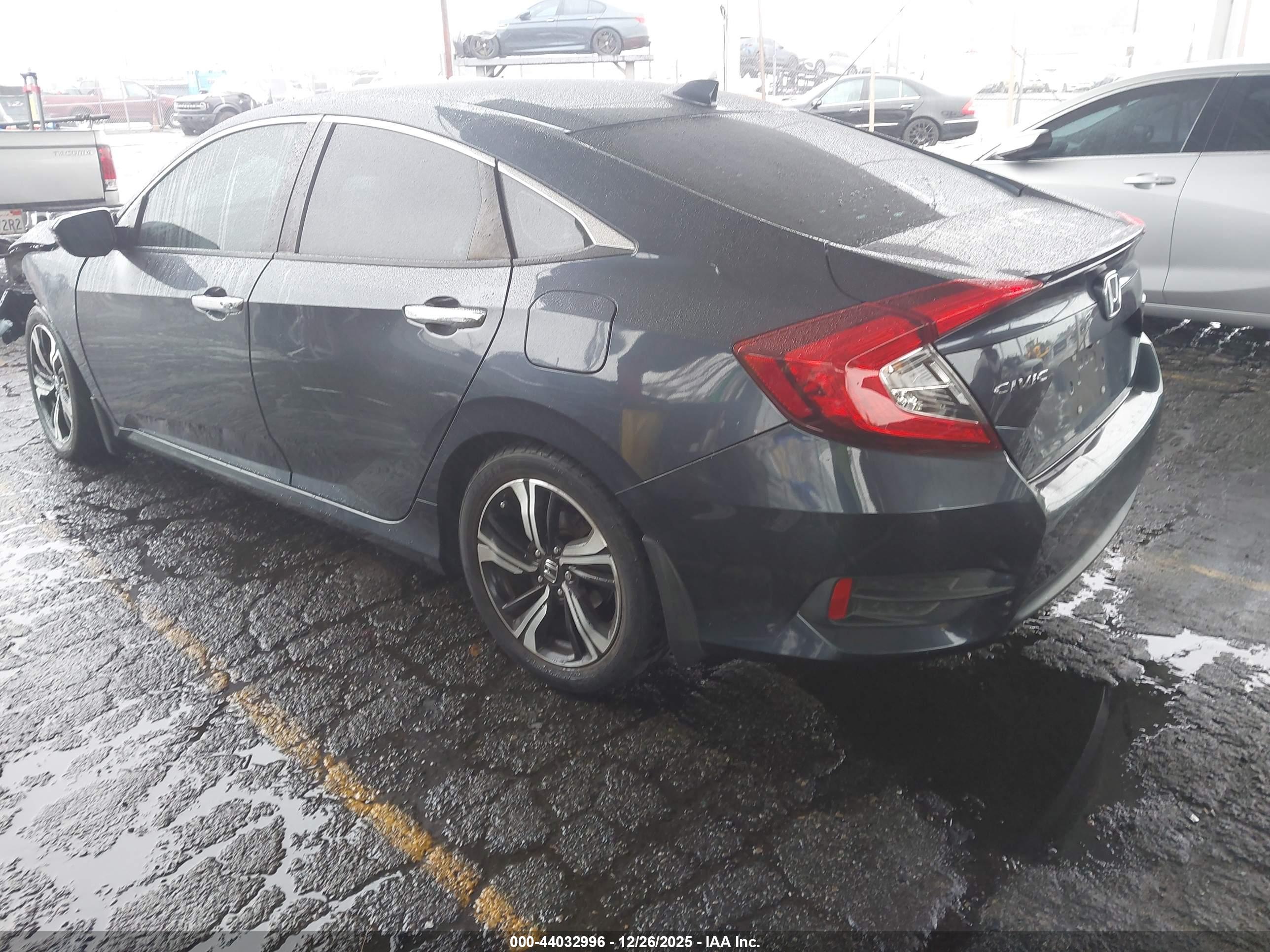 HONDA CIVIC image 3