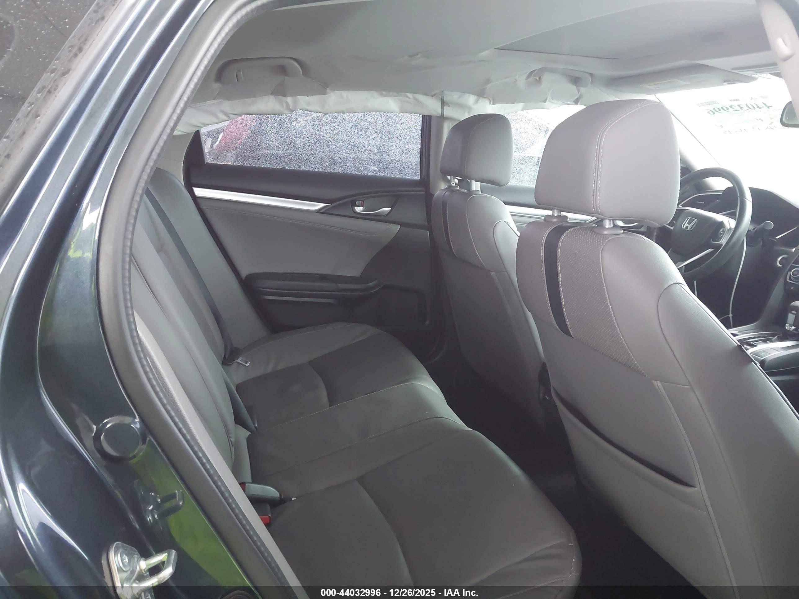 HONDA CIVIC image 8