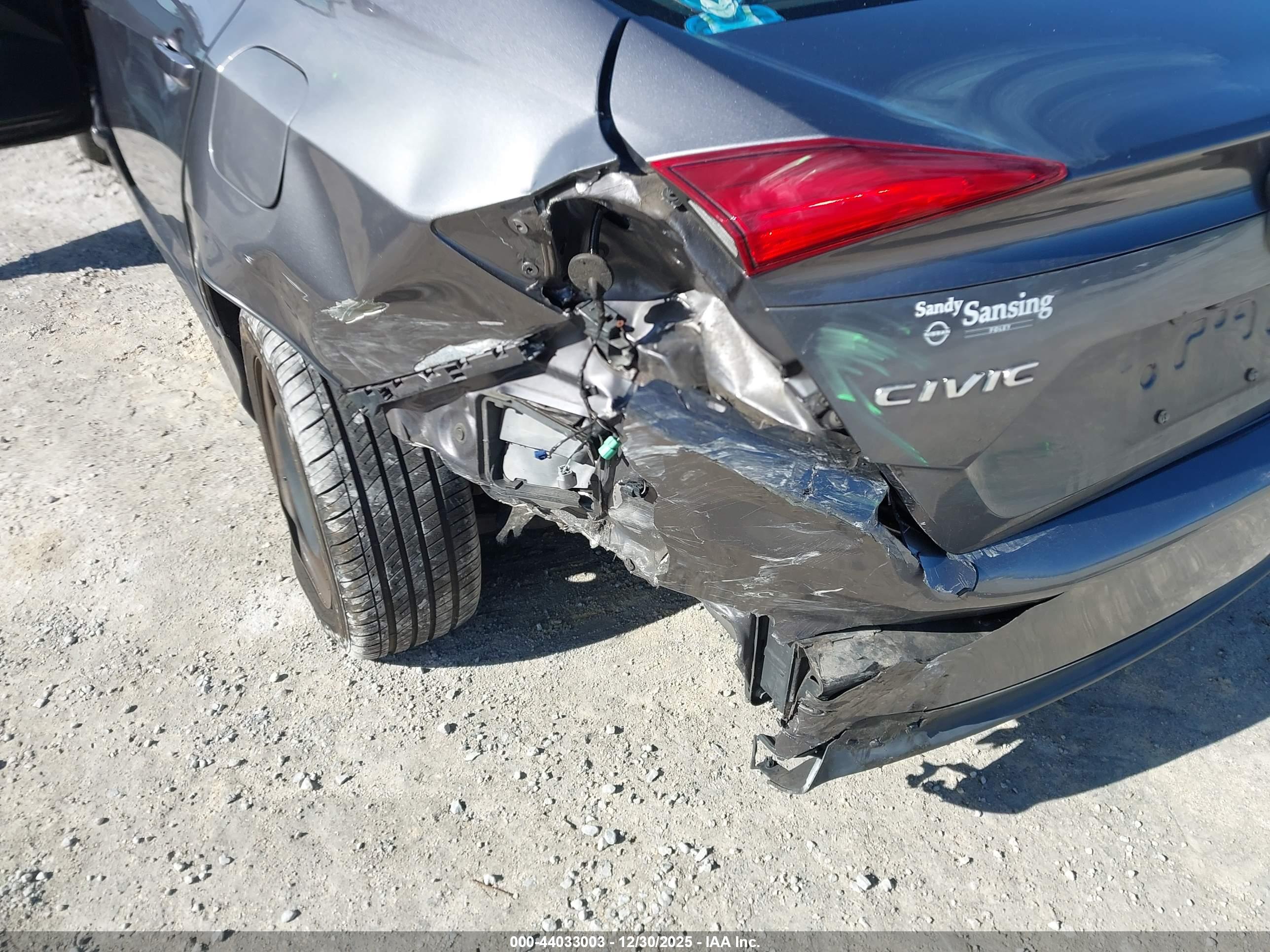 HONDA CIVIC image 6