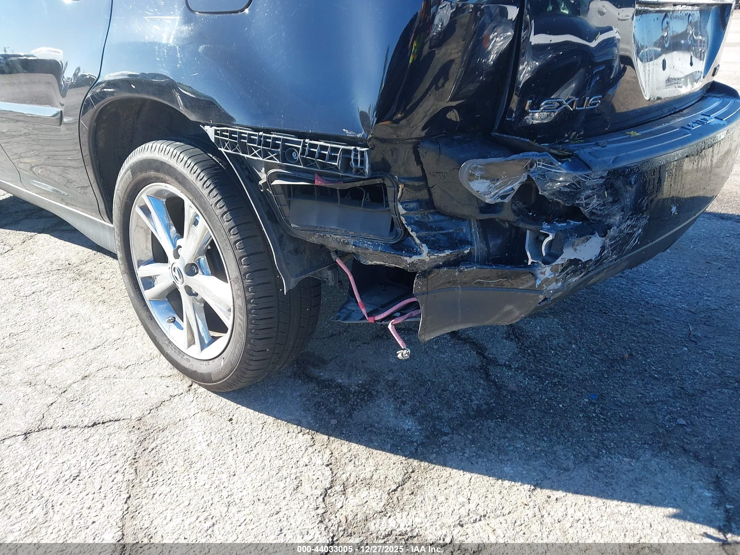 LEXUS RX image 6