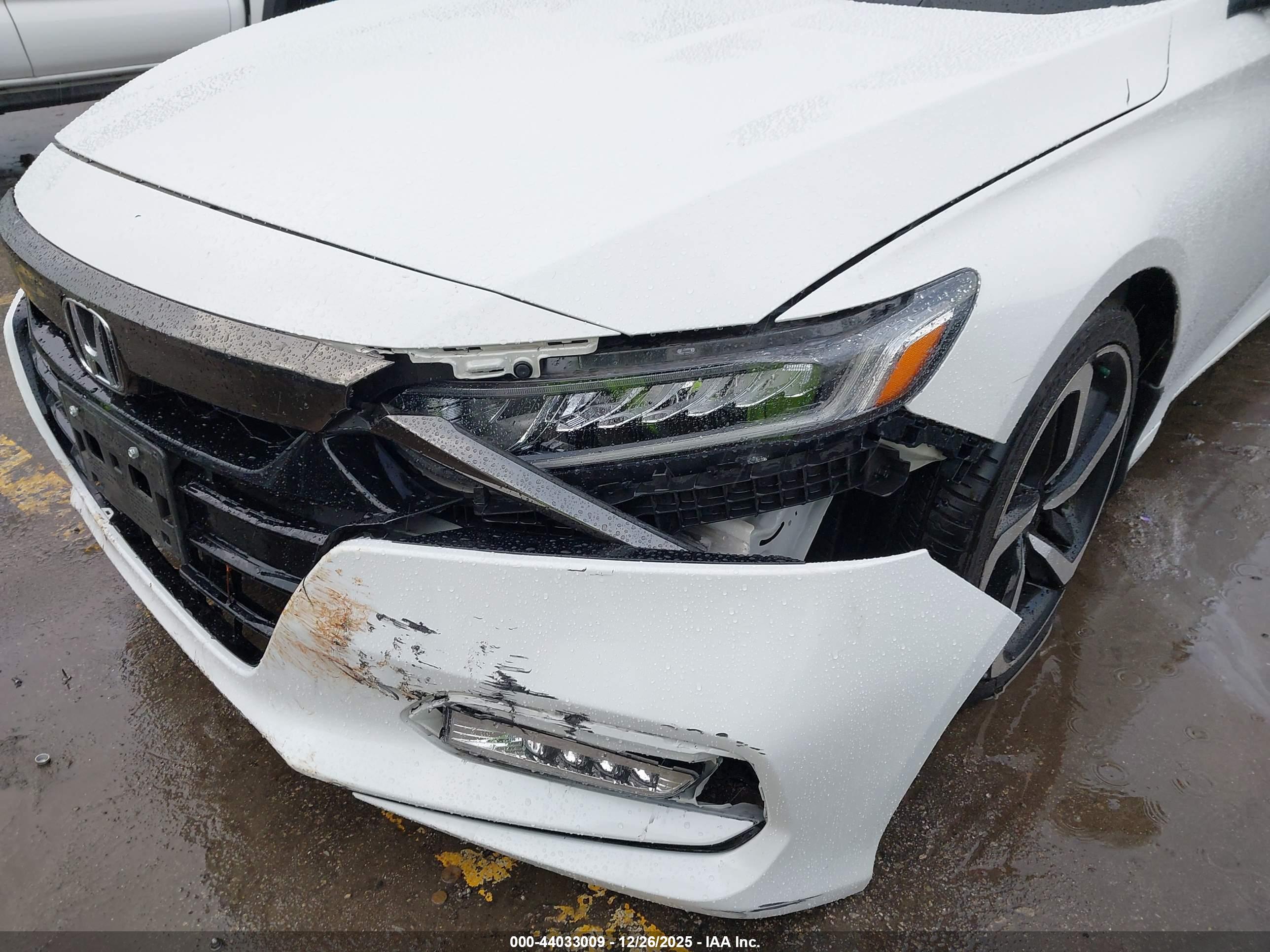 HONDA ACCORD image 6