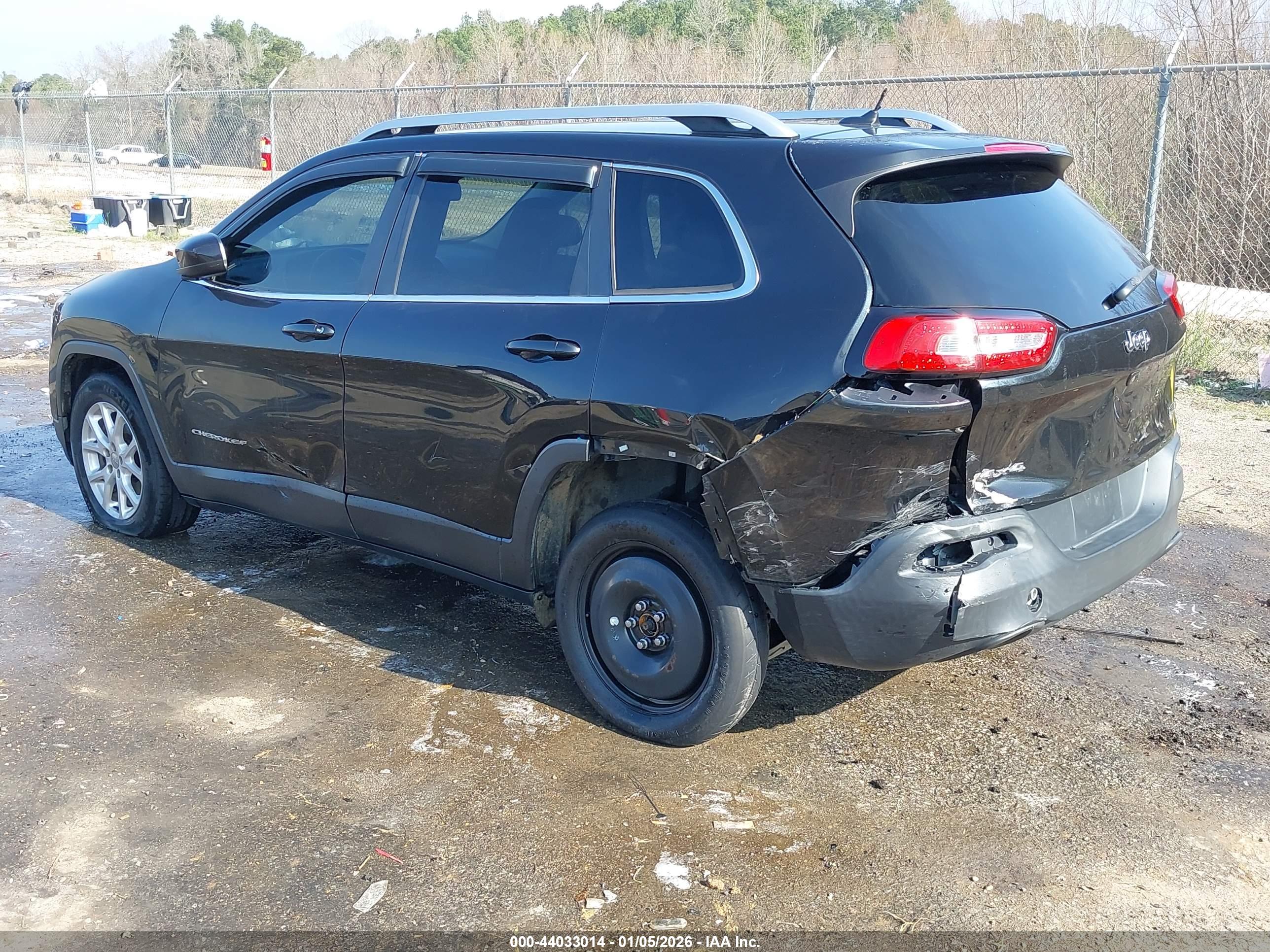 JEEP CHEROKEE image 3