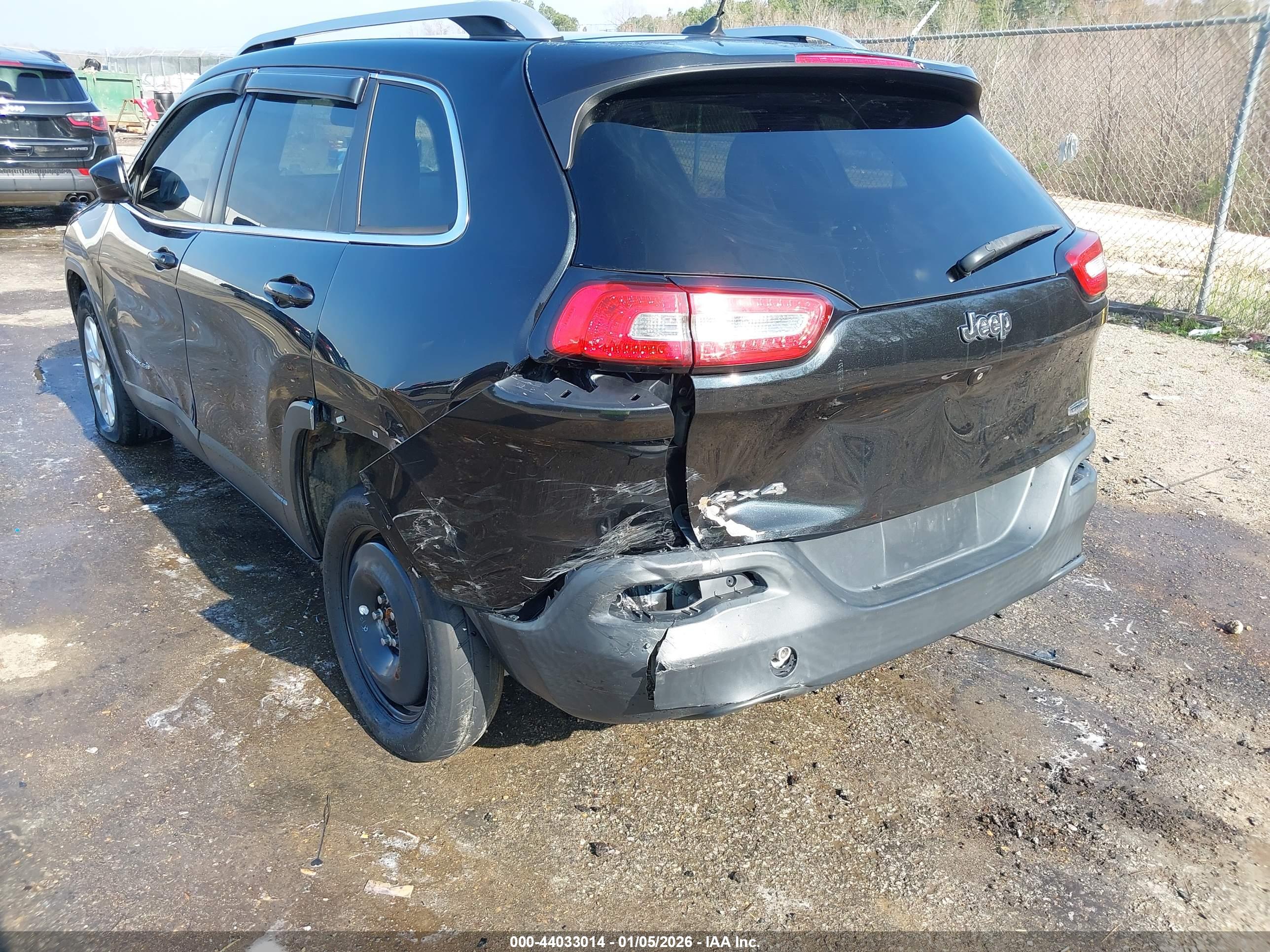 JEEP CHEROKEE image 6
