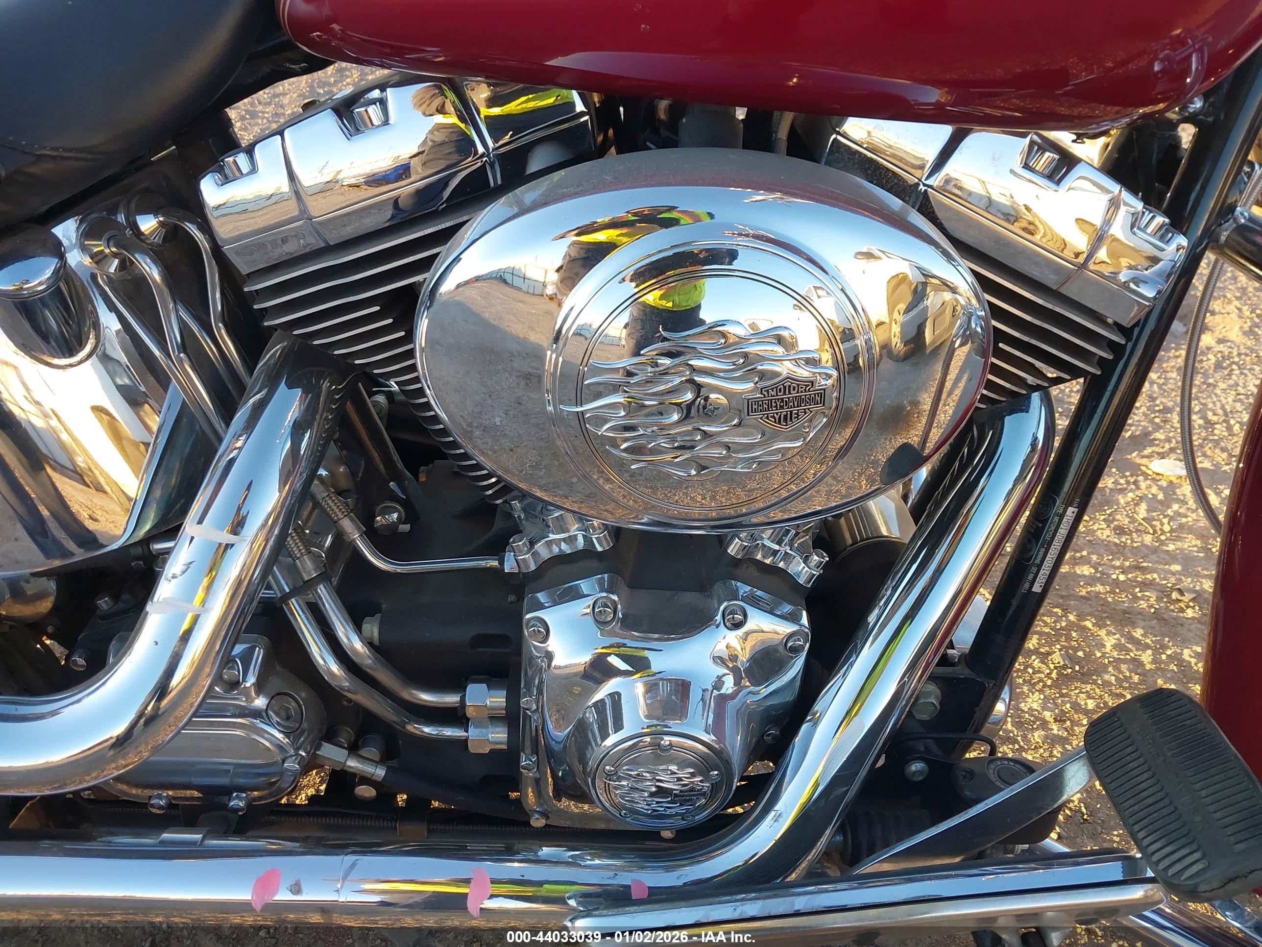 HARLEY-DAVIDSON FLSTNI image 8