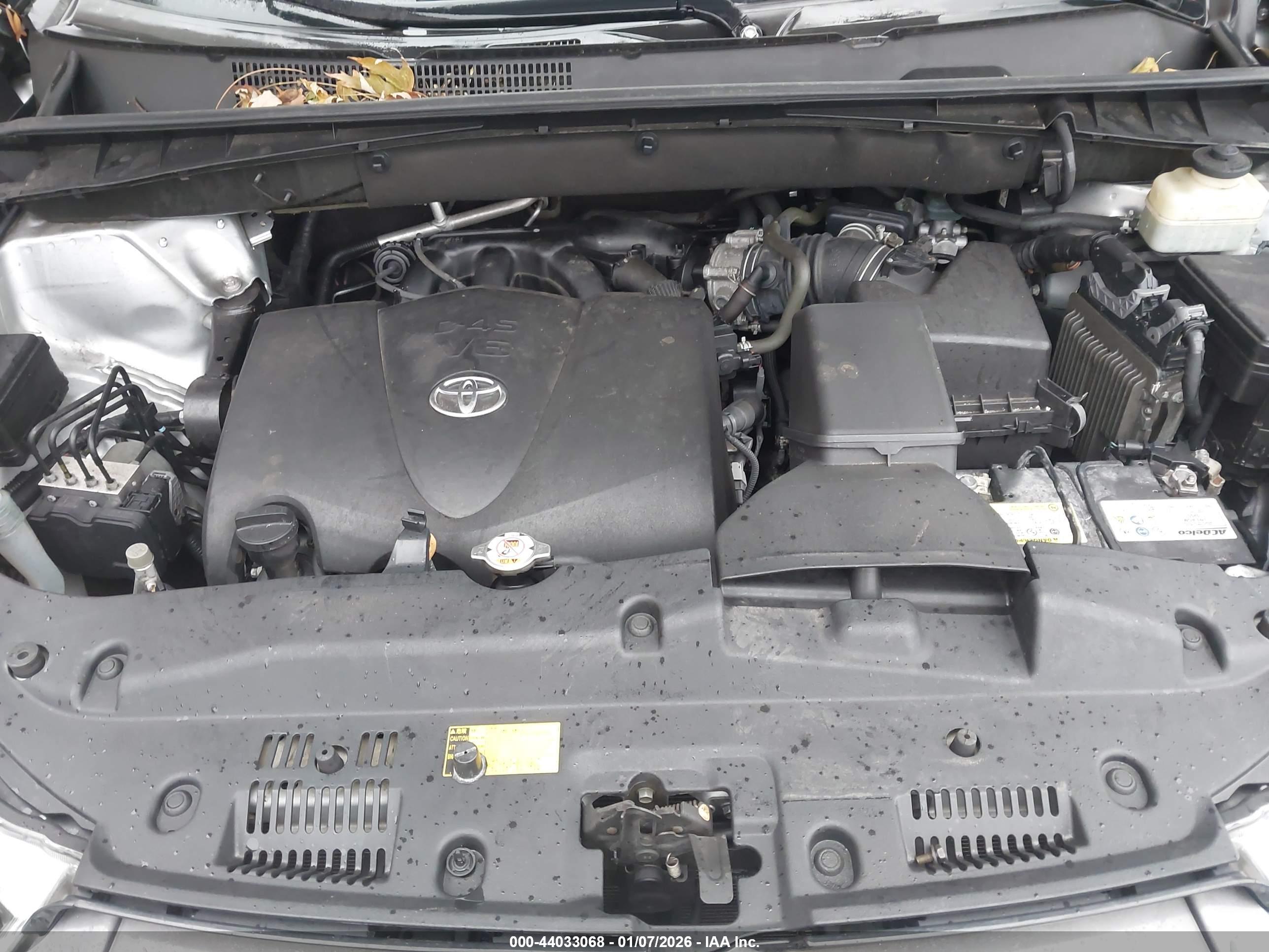 TOYOTA HIGHLANDER image 10