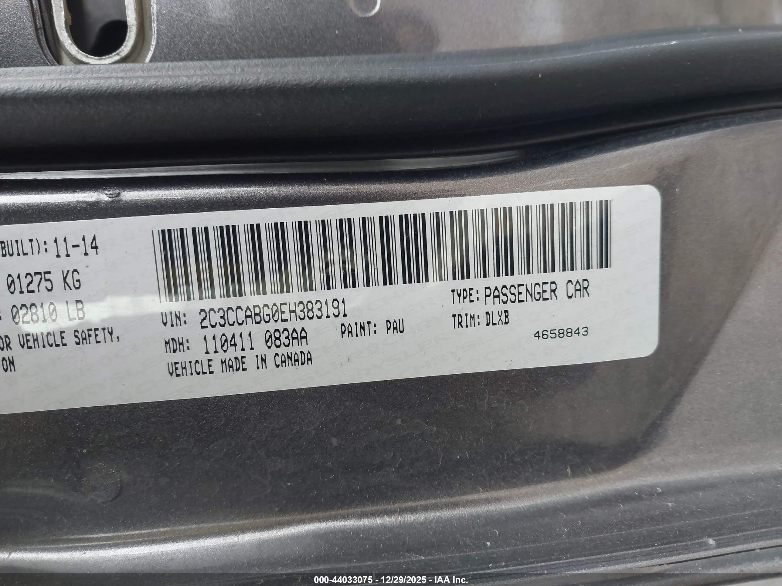 CHRYSLER 300 image 9