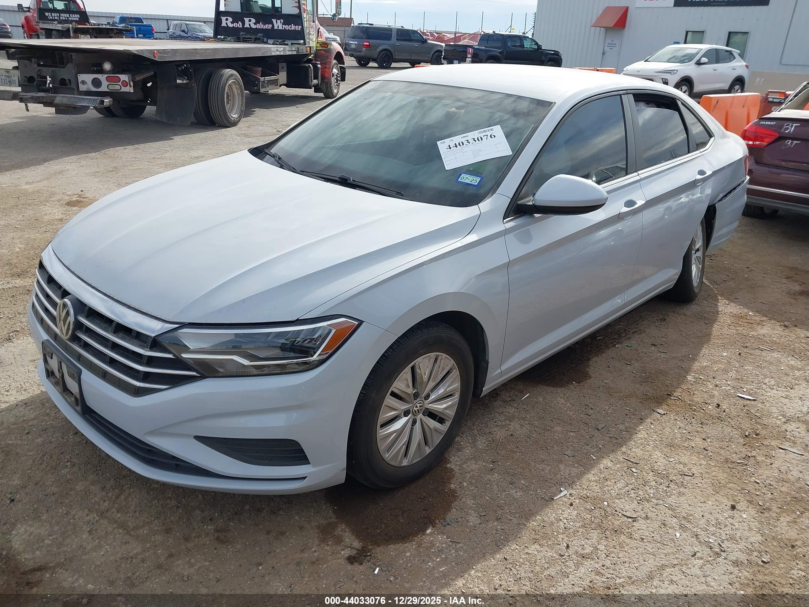 VOLKSWAGEN JETTA image 2