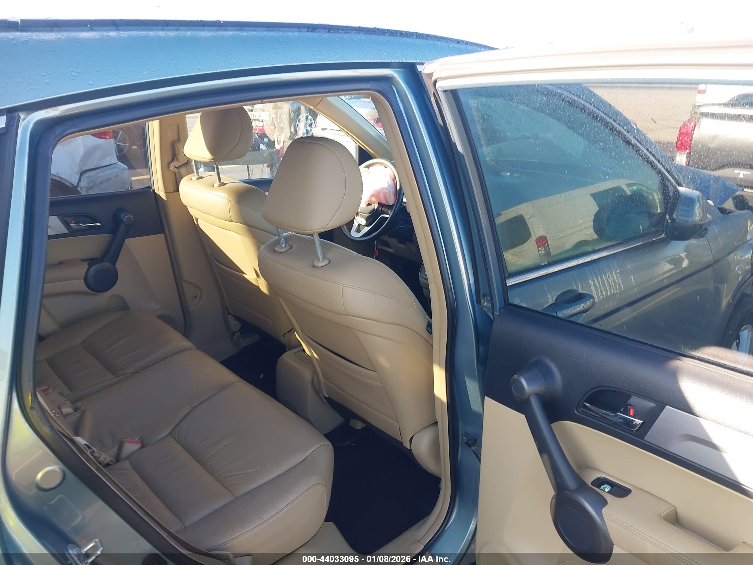 HONDA CR-V image 8
