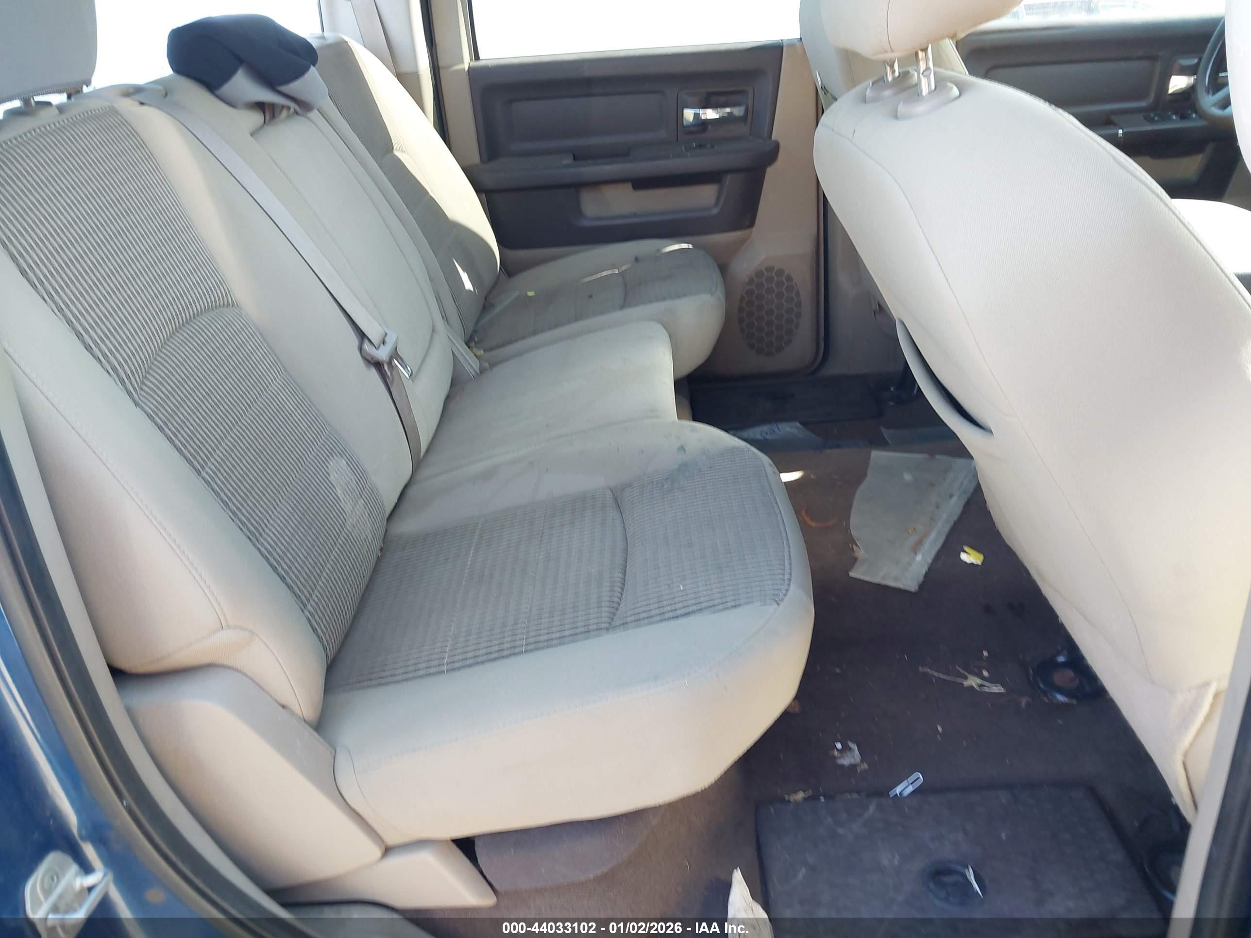 DODGE RAM image 8