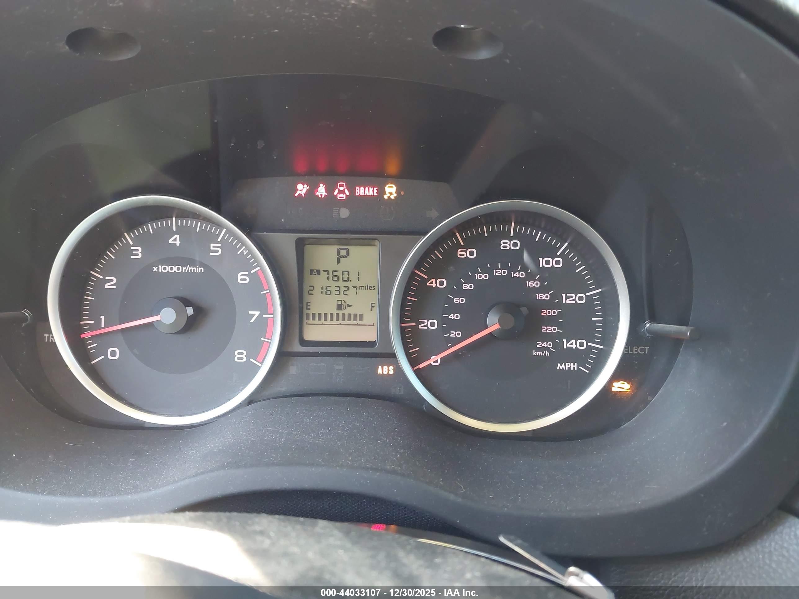 SUBARU FORESTER image 7