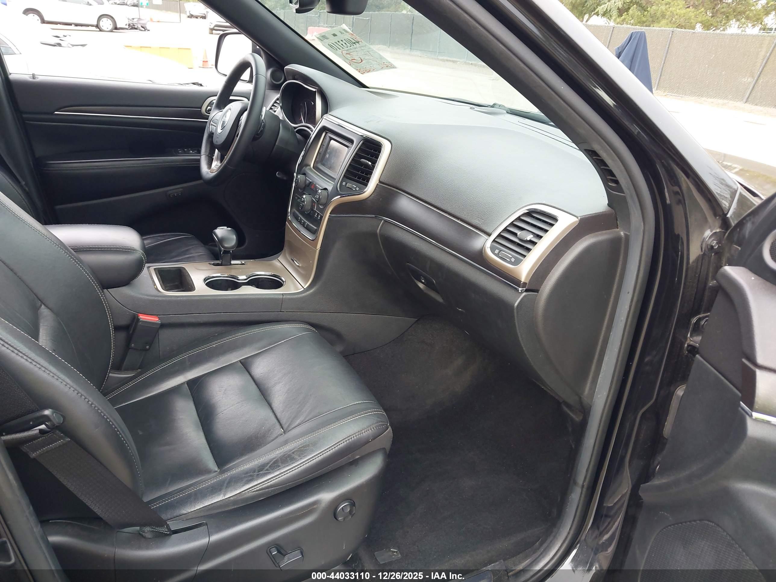 JEEP GRAND image 5