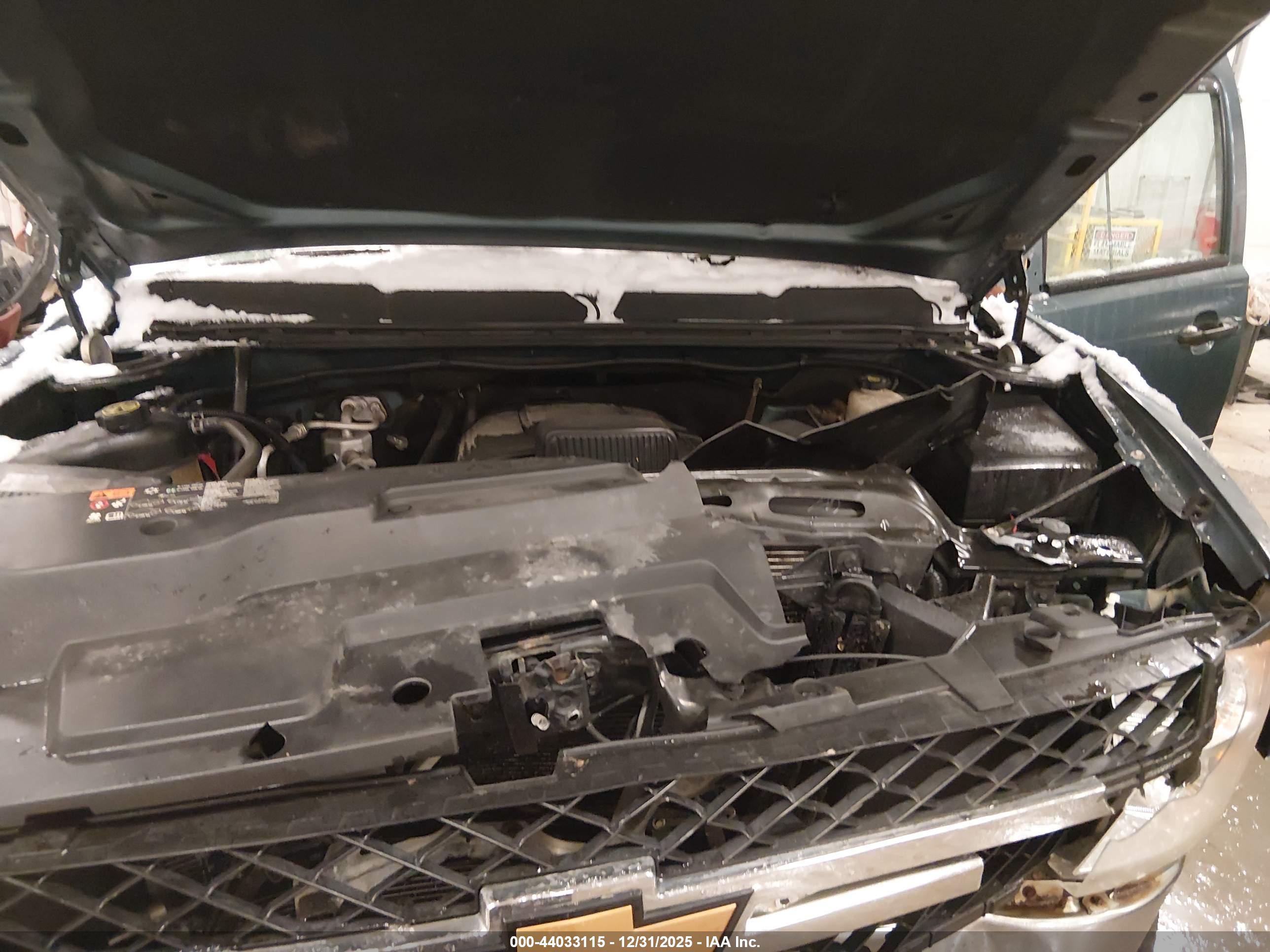 CHEVROLET SILVERADO image 10