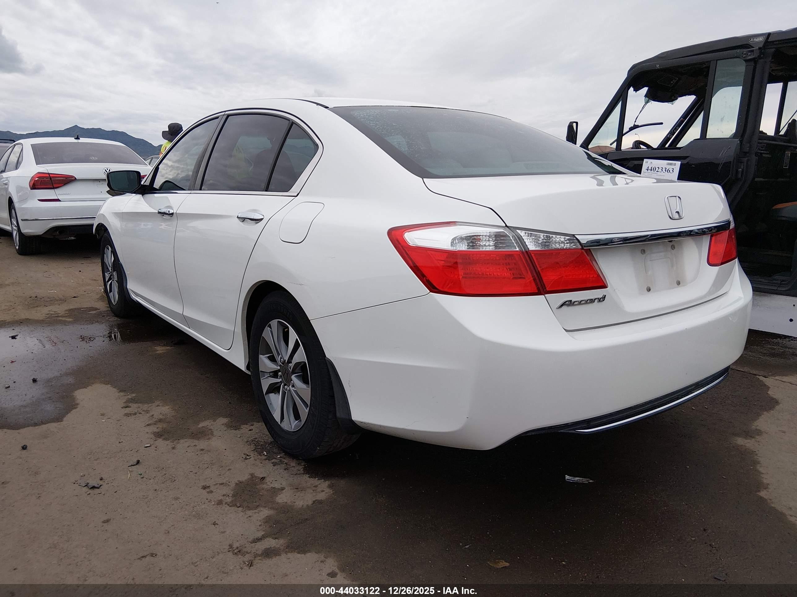 HONDA ACCORD image 3
