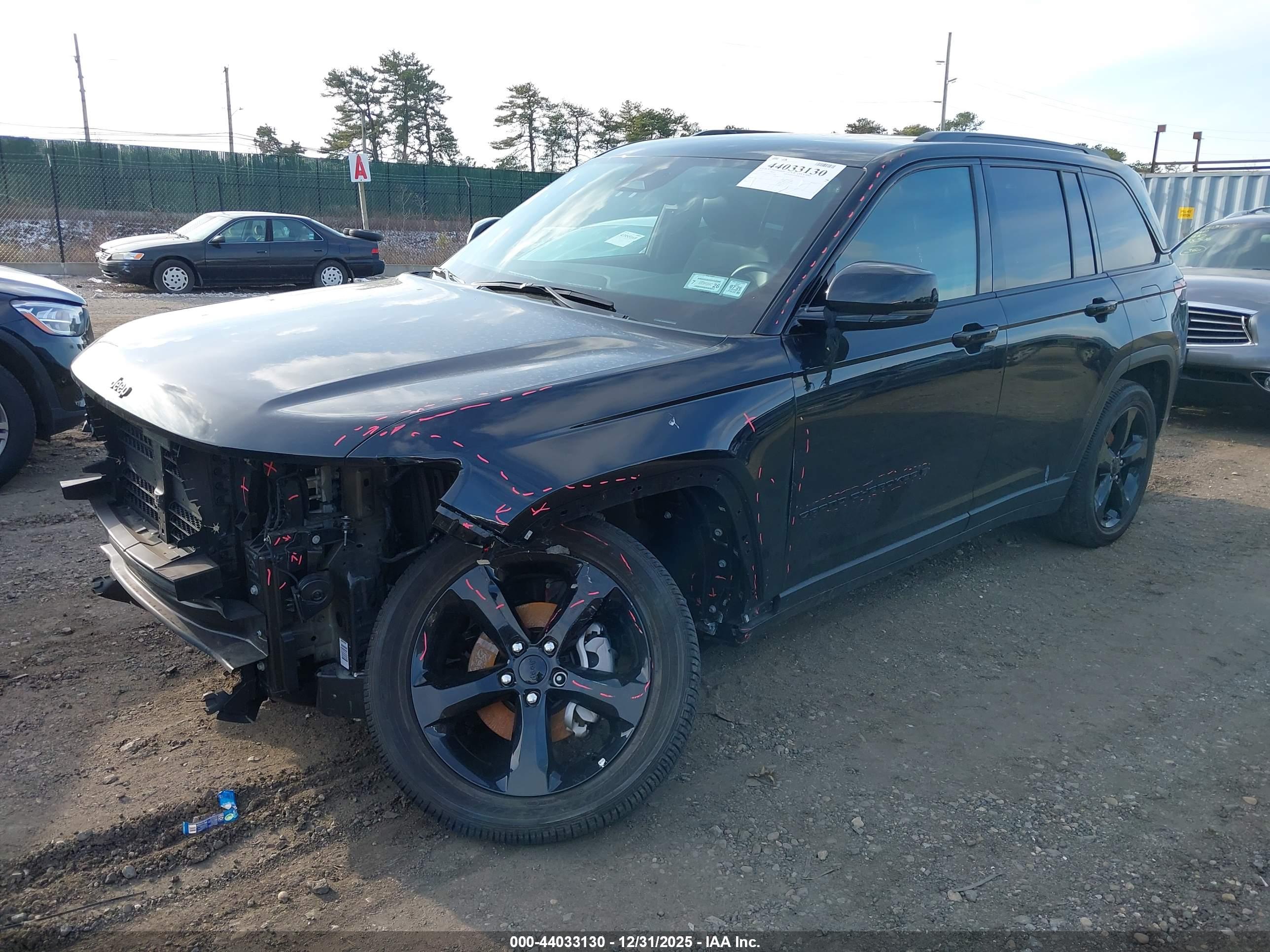 JEEP GRAND image 2