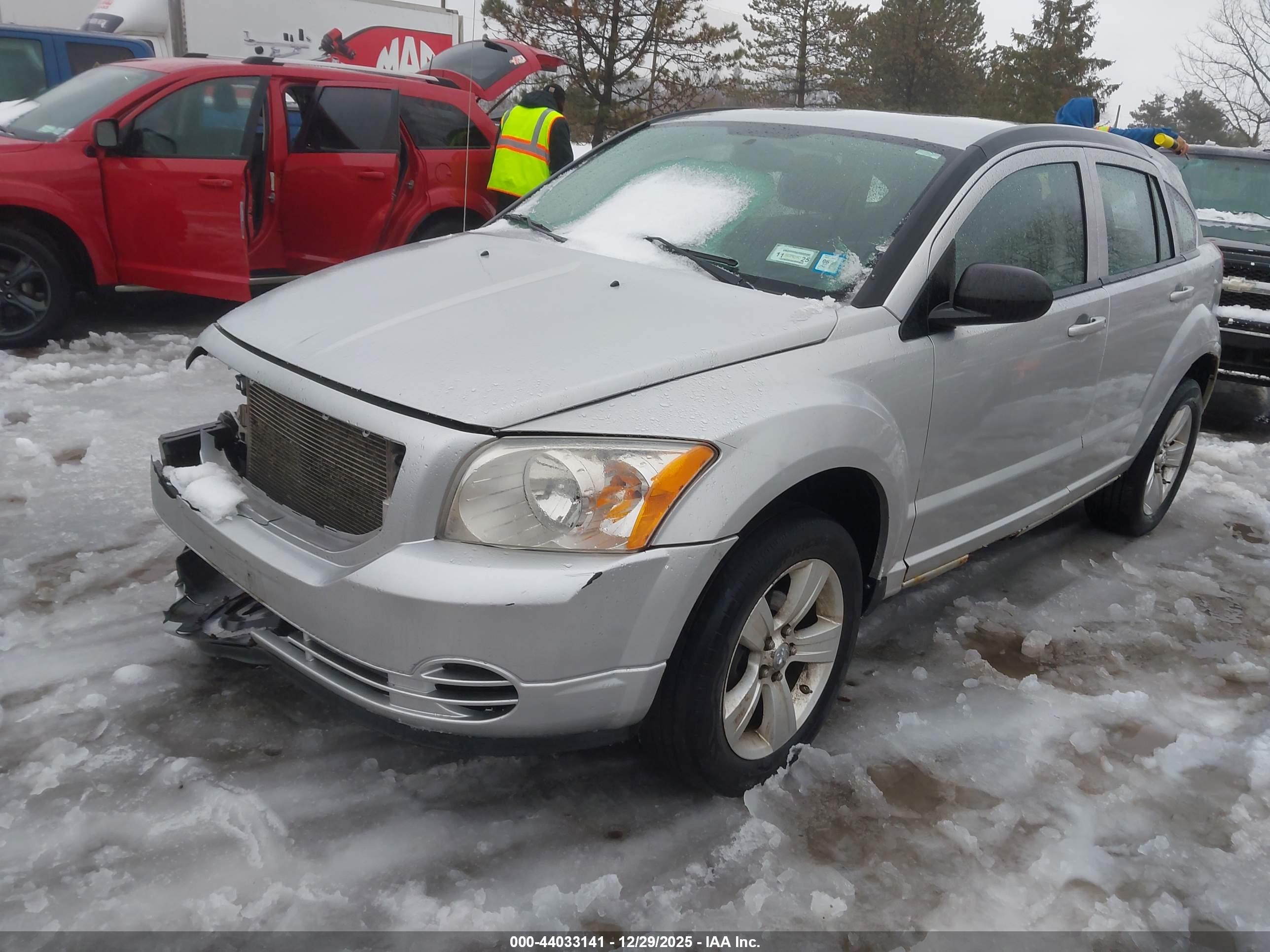 DODGE CALIBER image 2