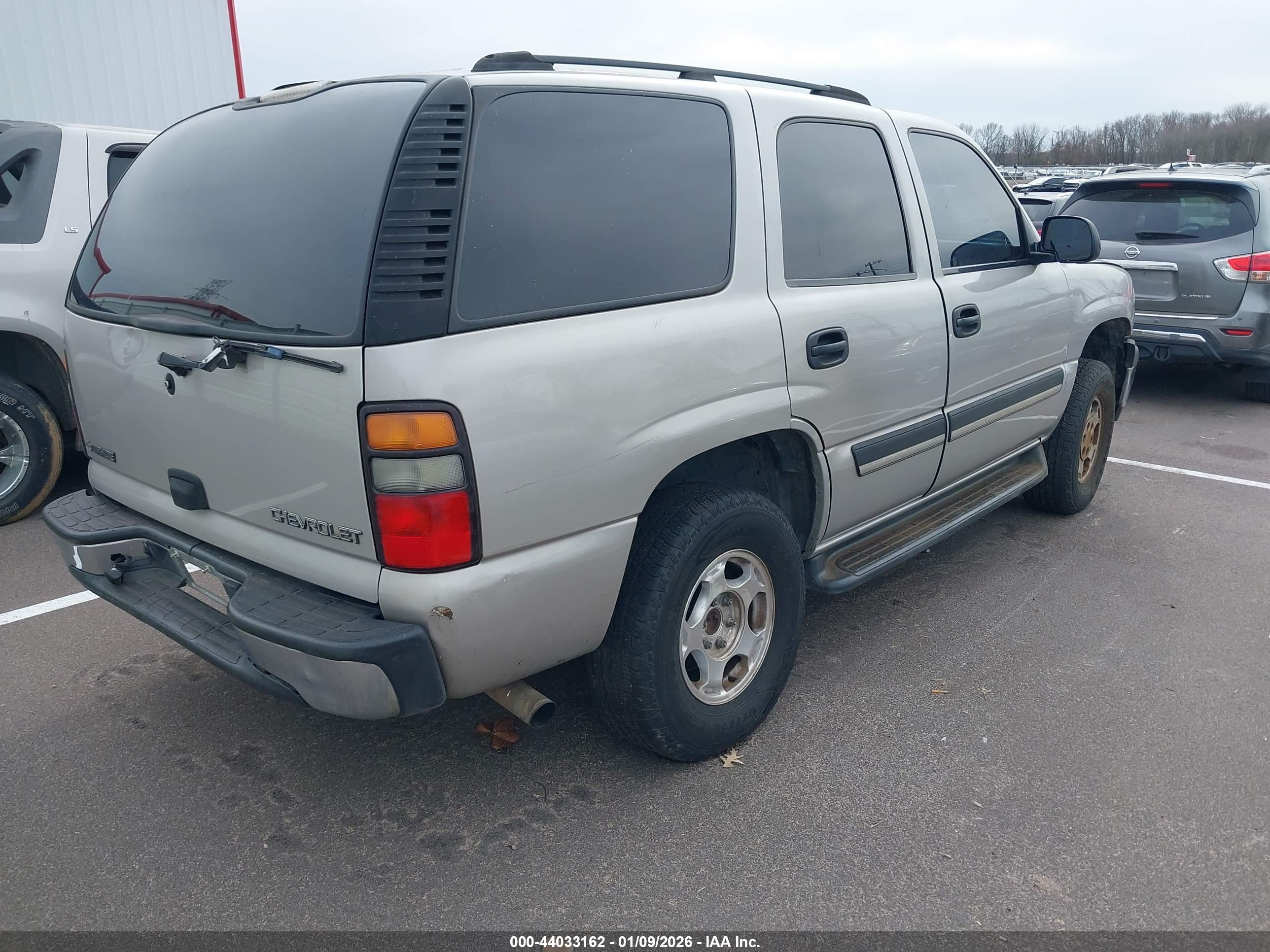 CHEVROLET TAHOE image 4
