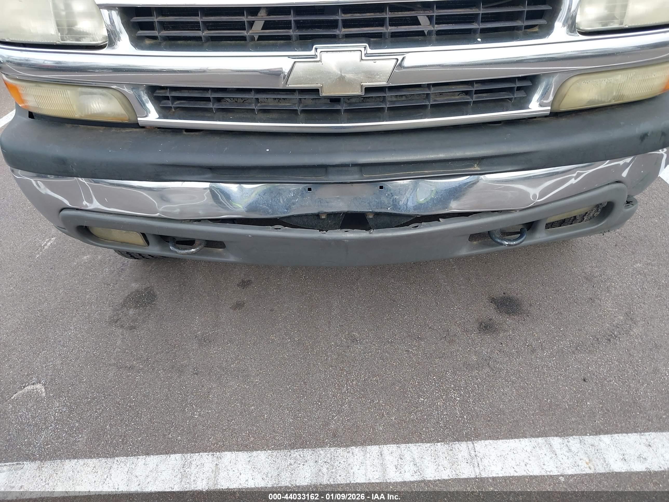 CHEVROLET TAHOE image 6