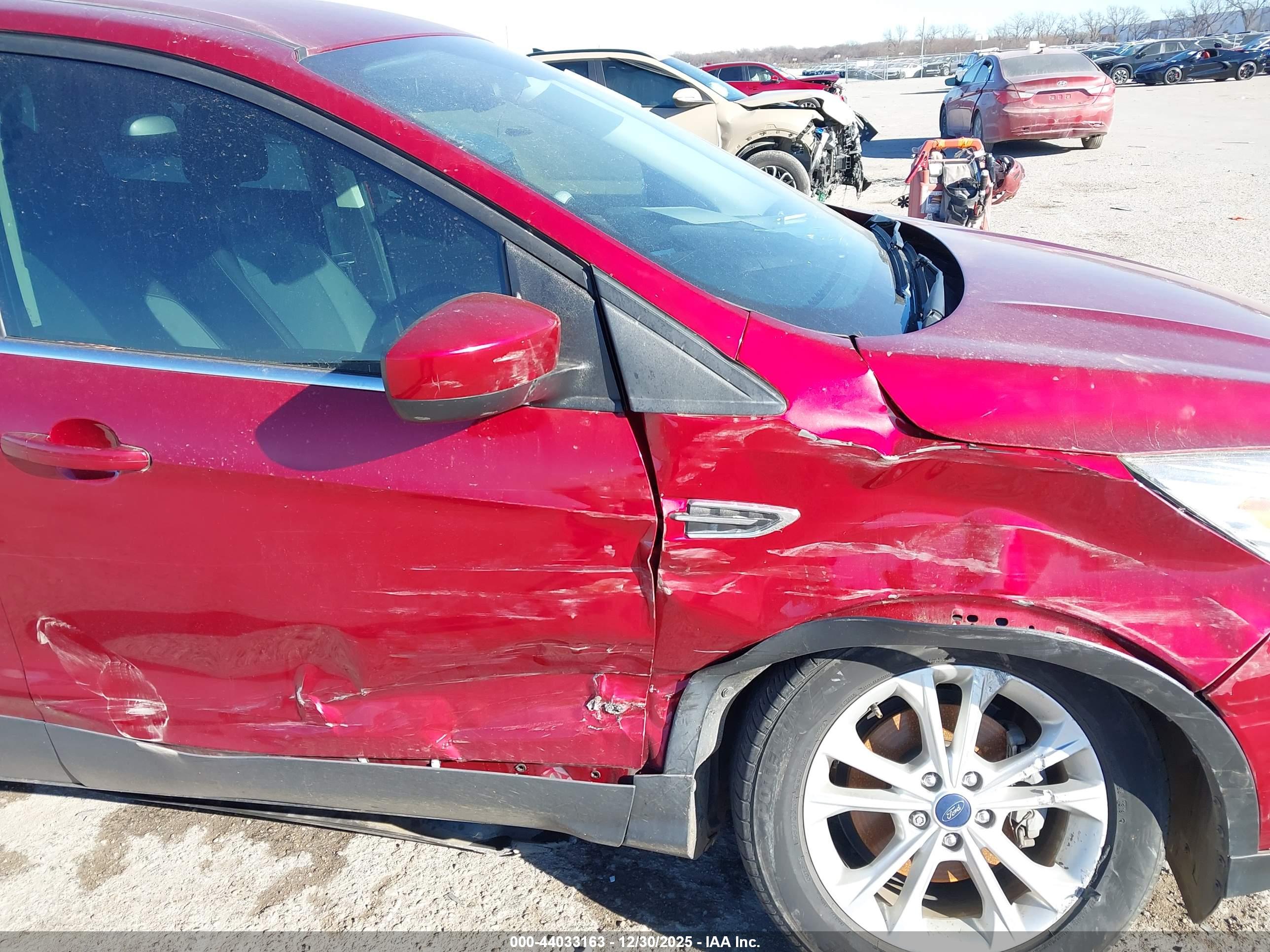 FORD ESCAPE image 6