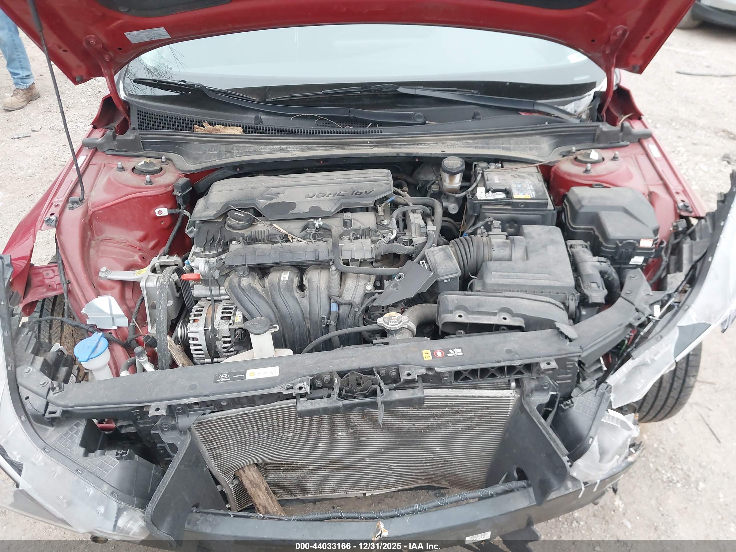 HYUNDAI ELANTRA image 10