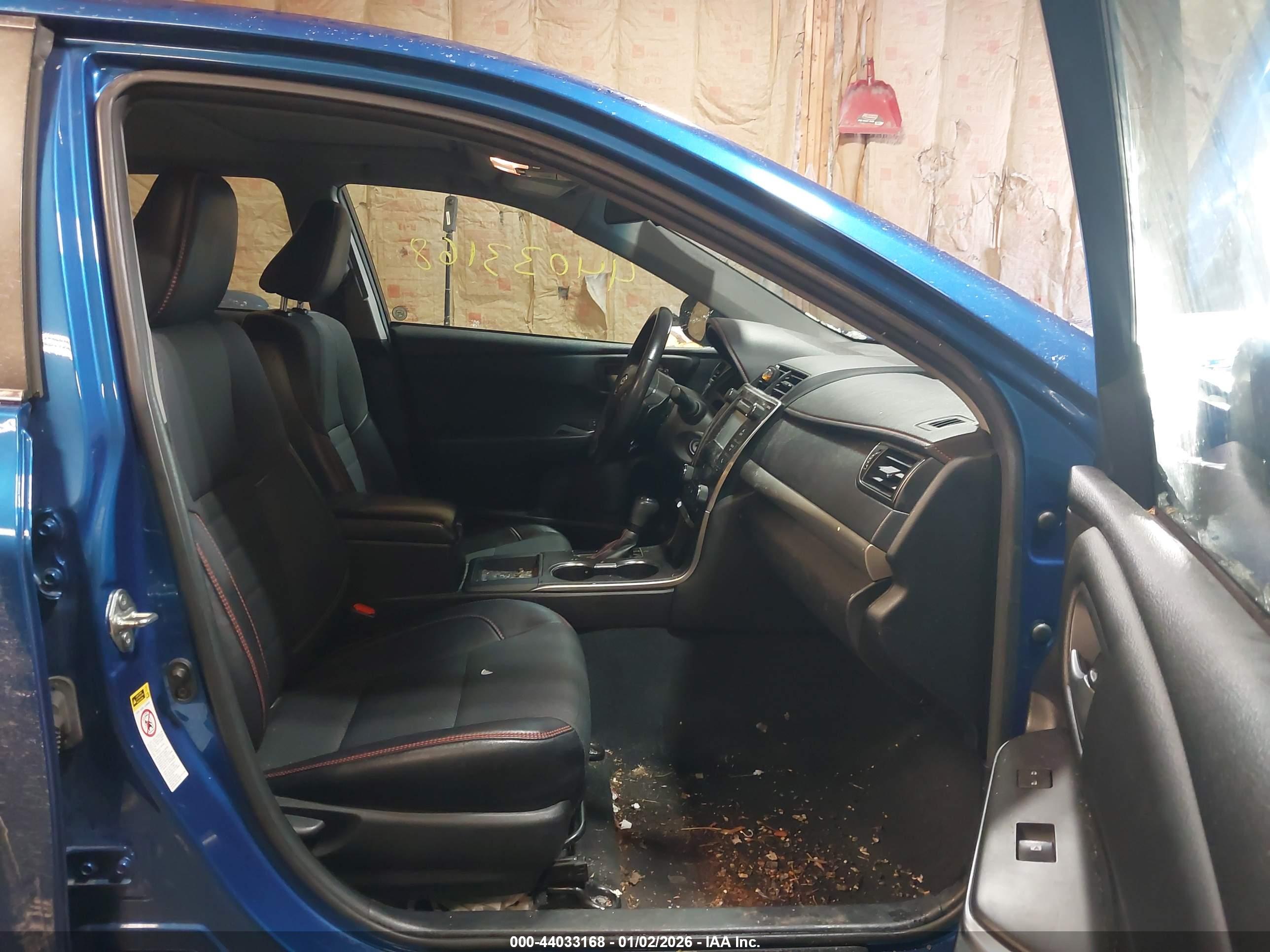 TOYOTA CAMRY image 5