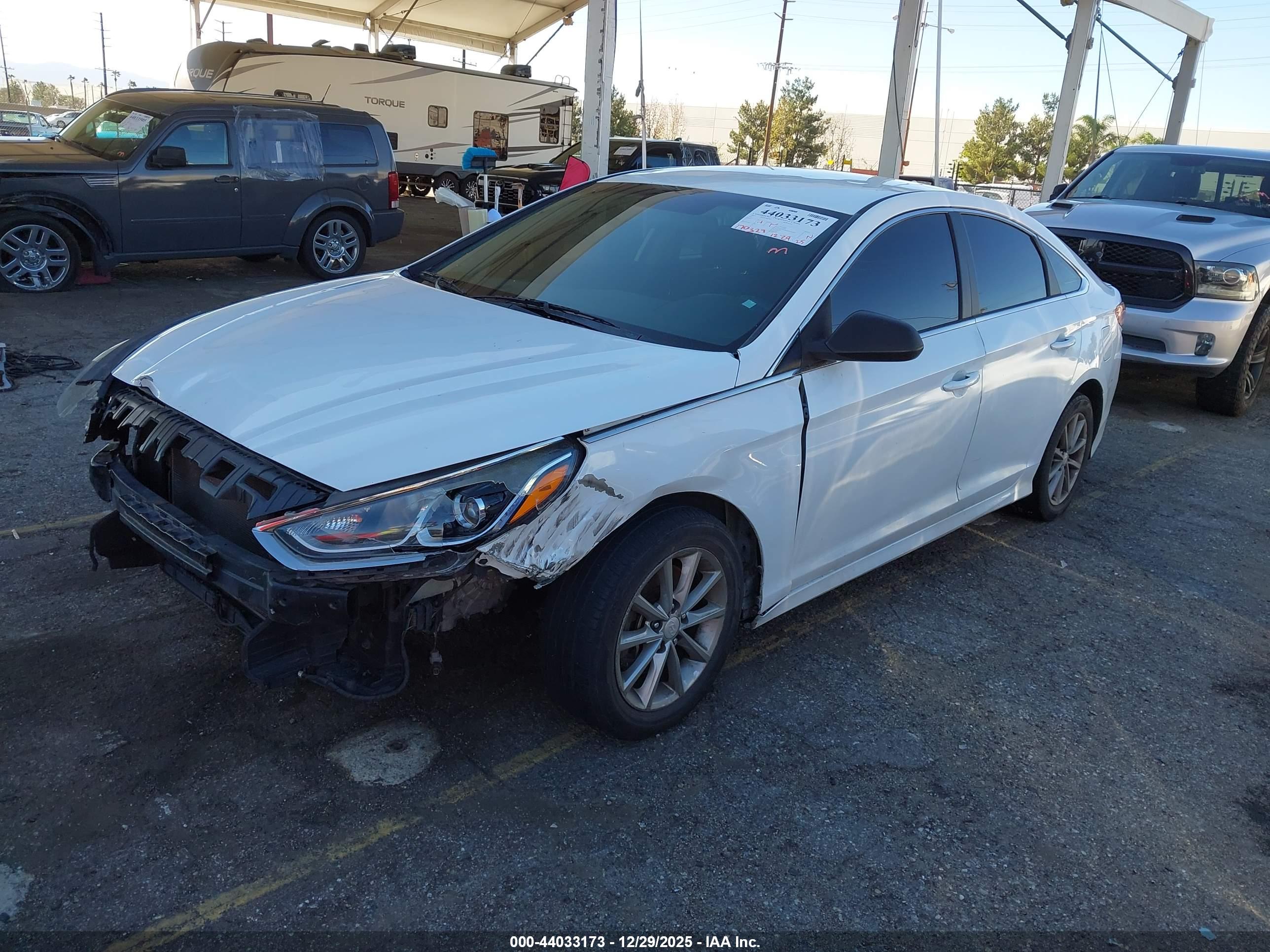 HYUNDAI SONATA image 2
