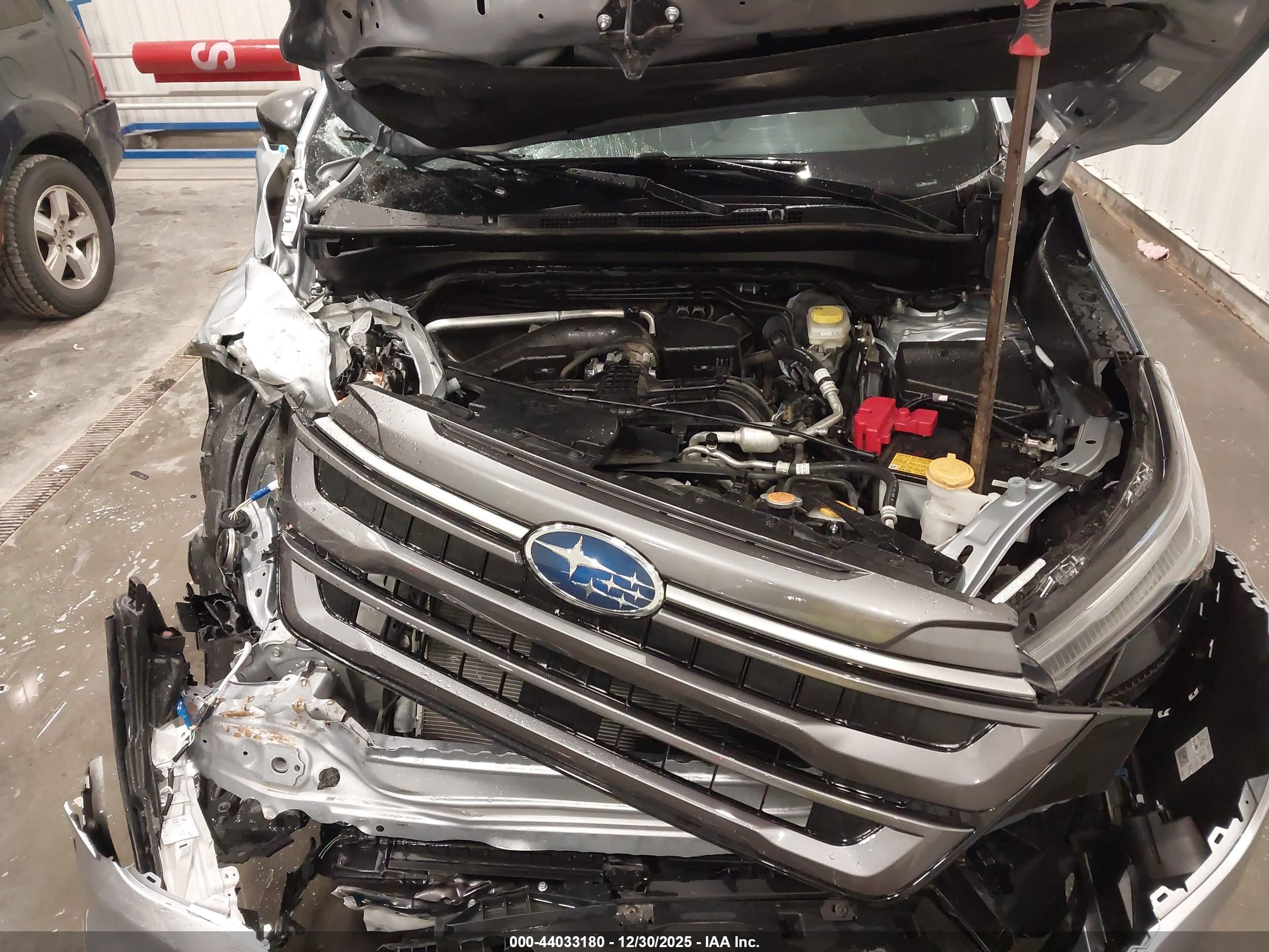 SUBARU FORESTER image 10