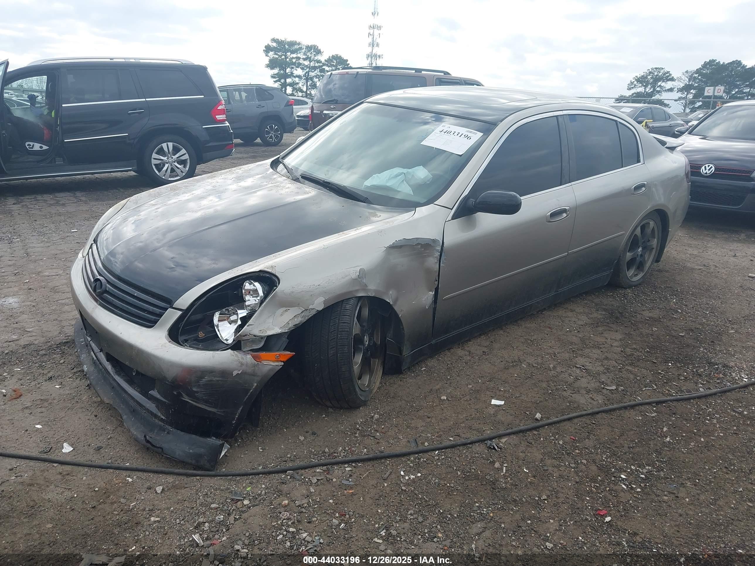 INFINITI G35 image 2