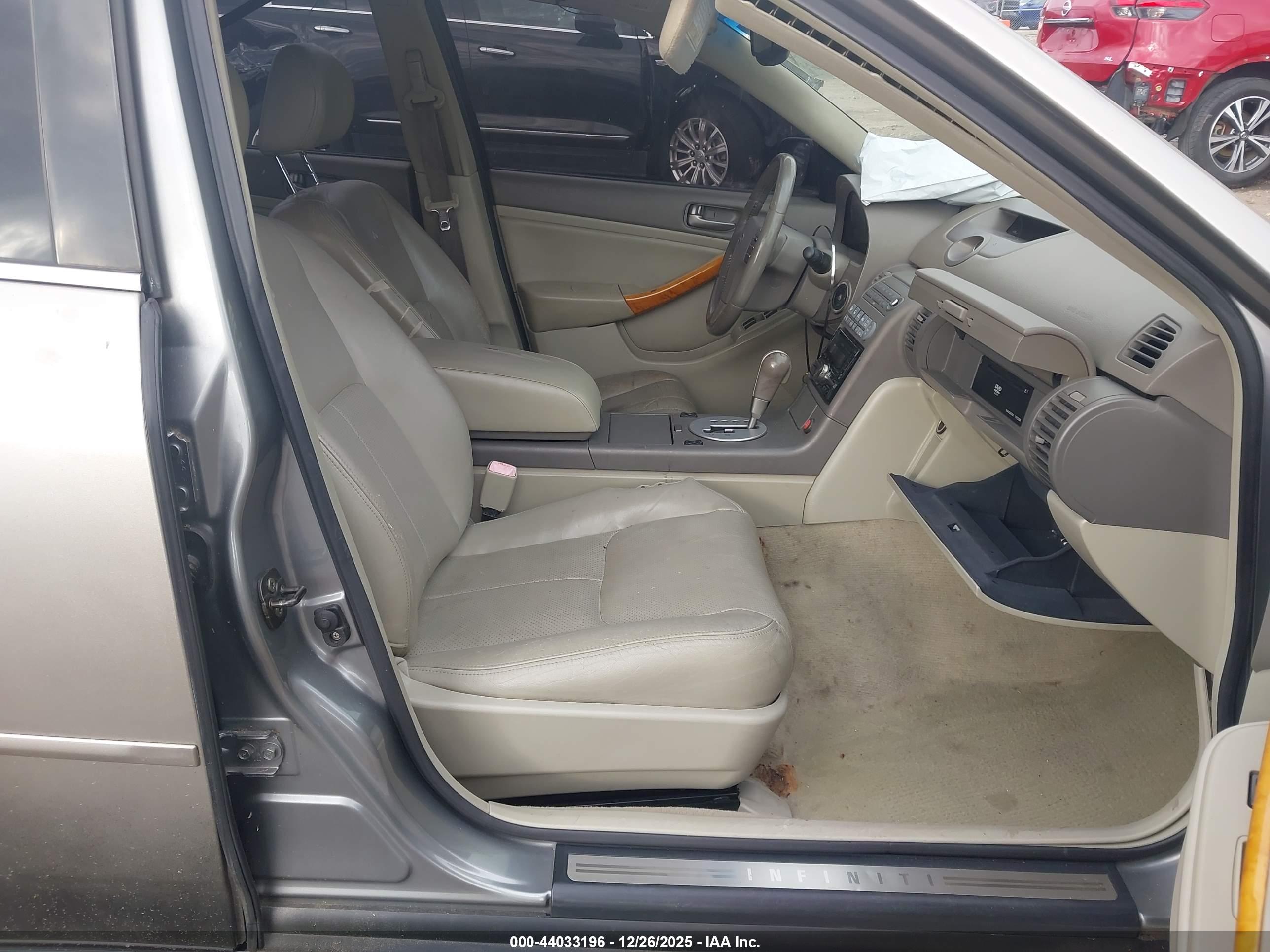 INFINITI G35 image 5