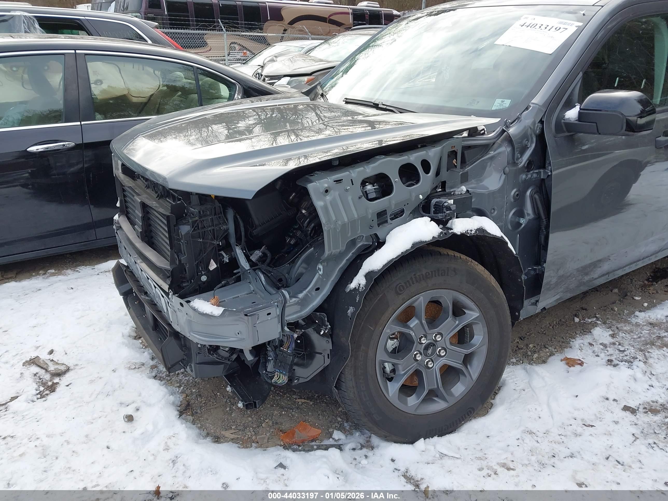 FORD MAVERICK image 6