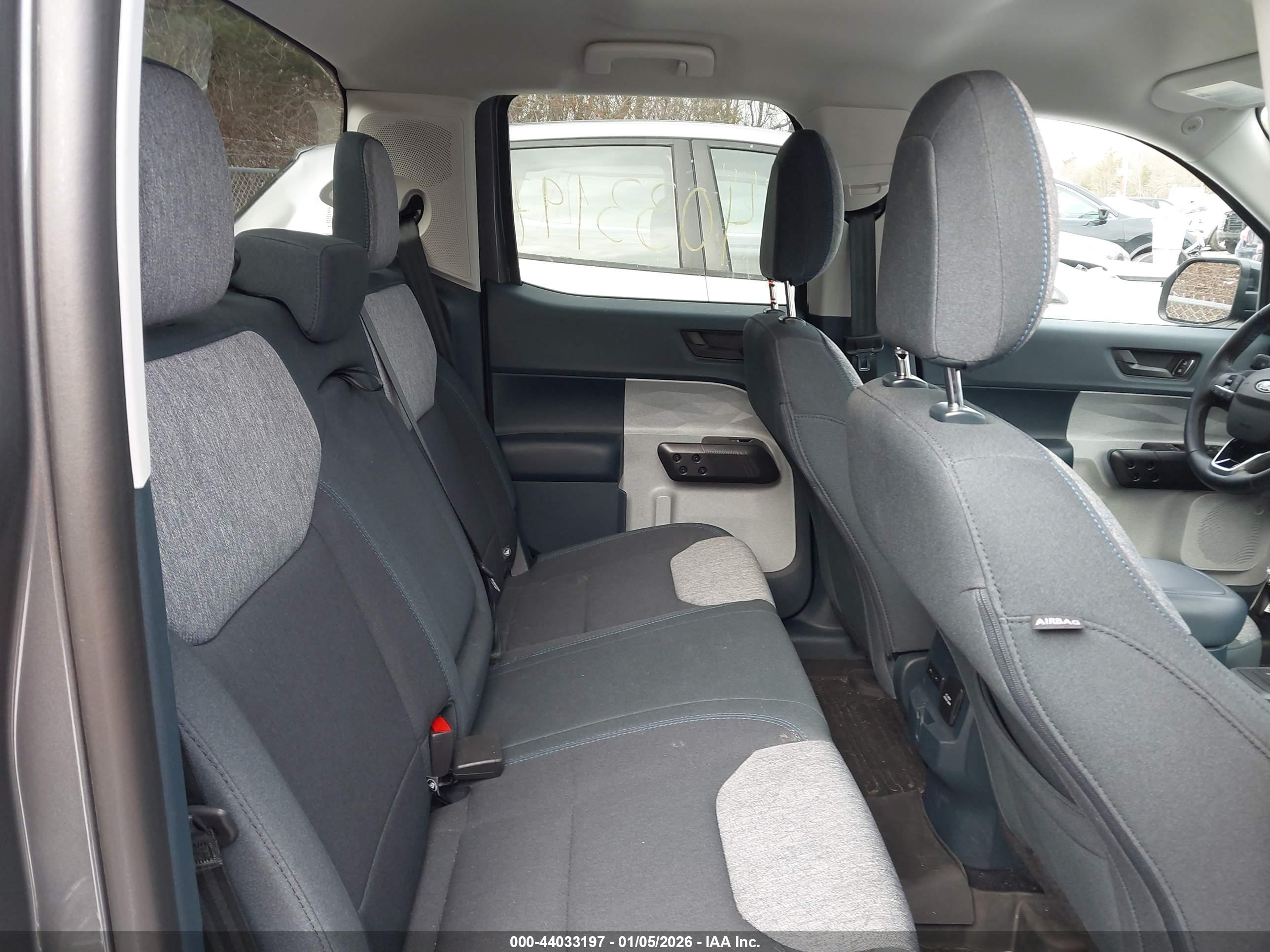 FORD MAVERICK image 8