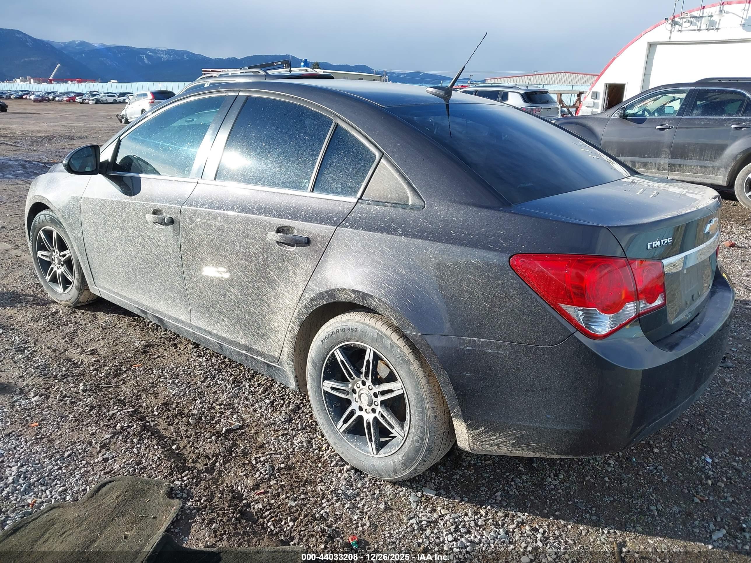 CHEVROLET CRUZE image 3