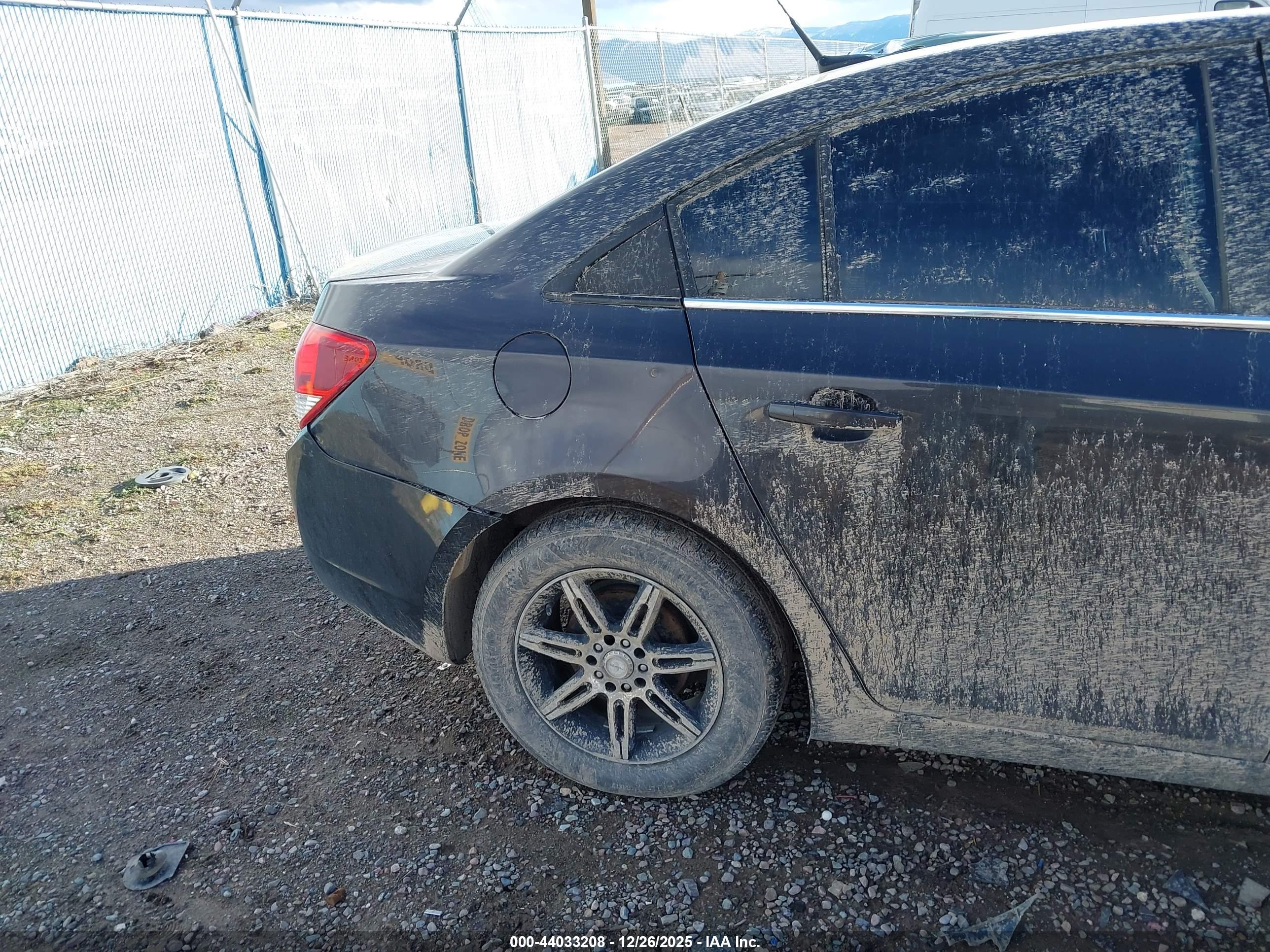 CHEVROLET CRUZE image 6