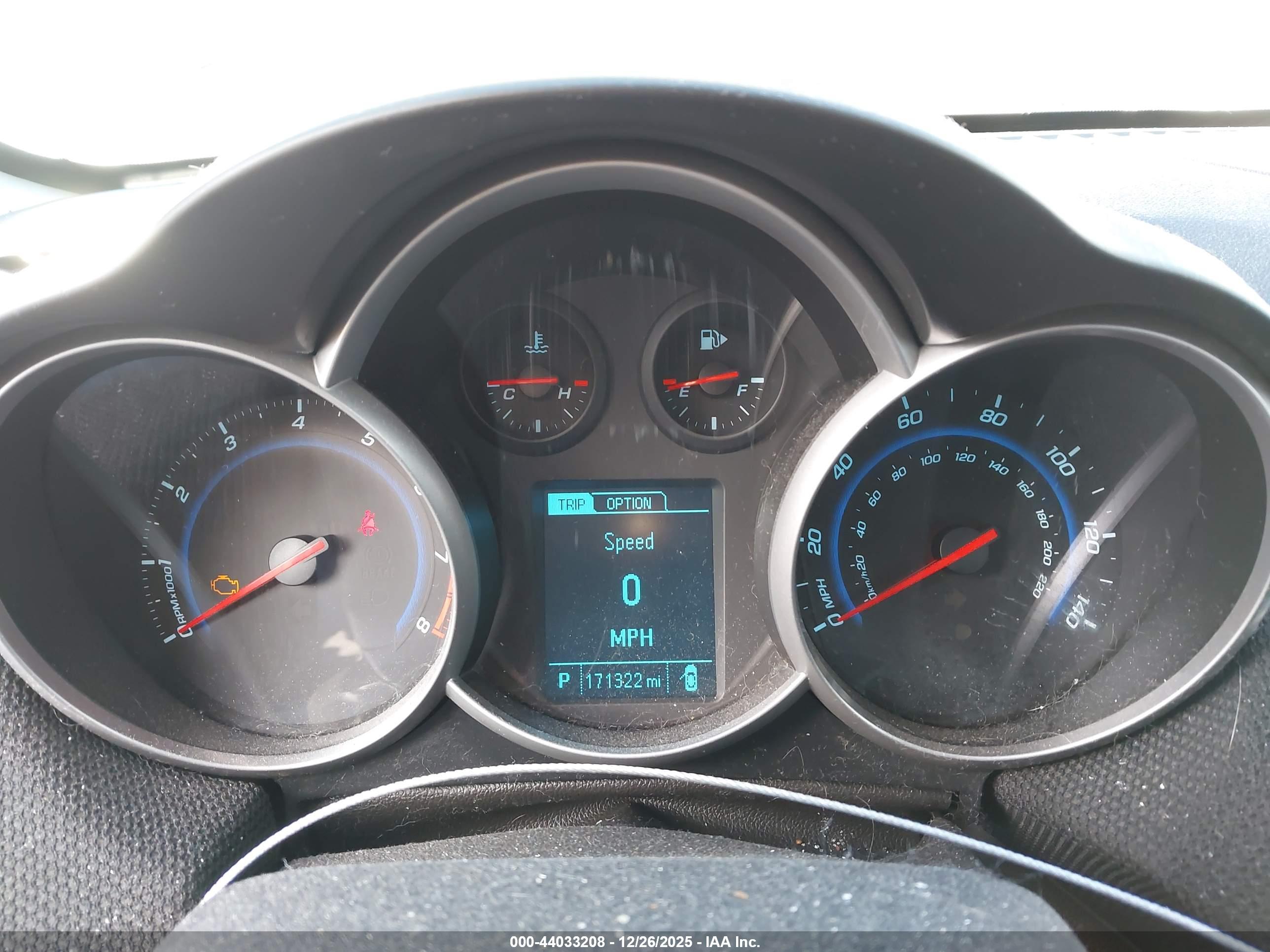 CHEVROLET CRUZE image 7