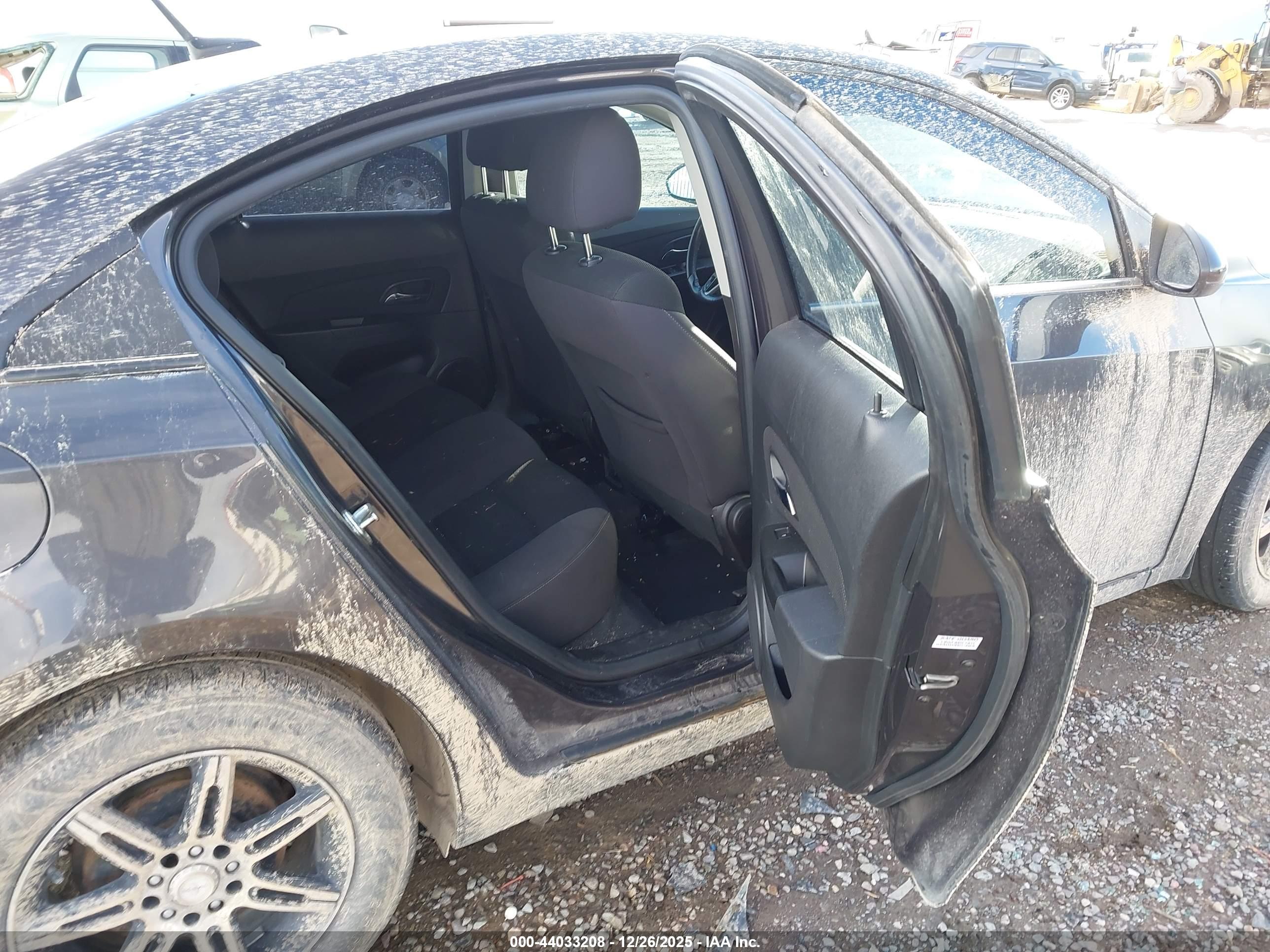 CHEVROLET CRUZE image 8