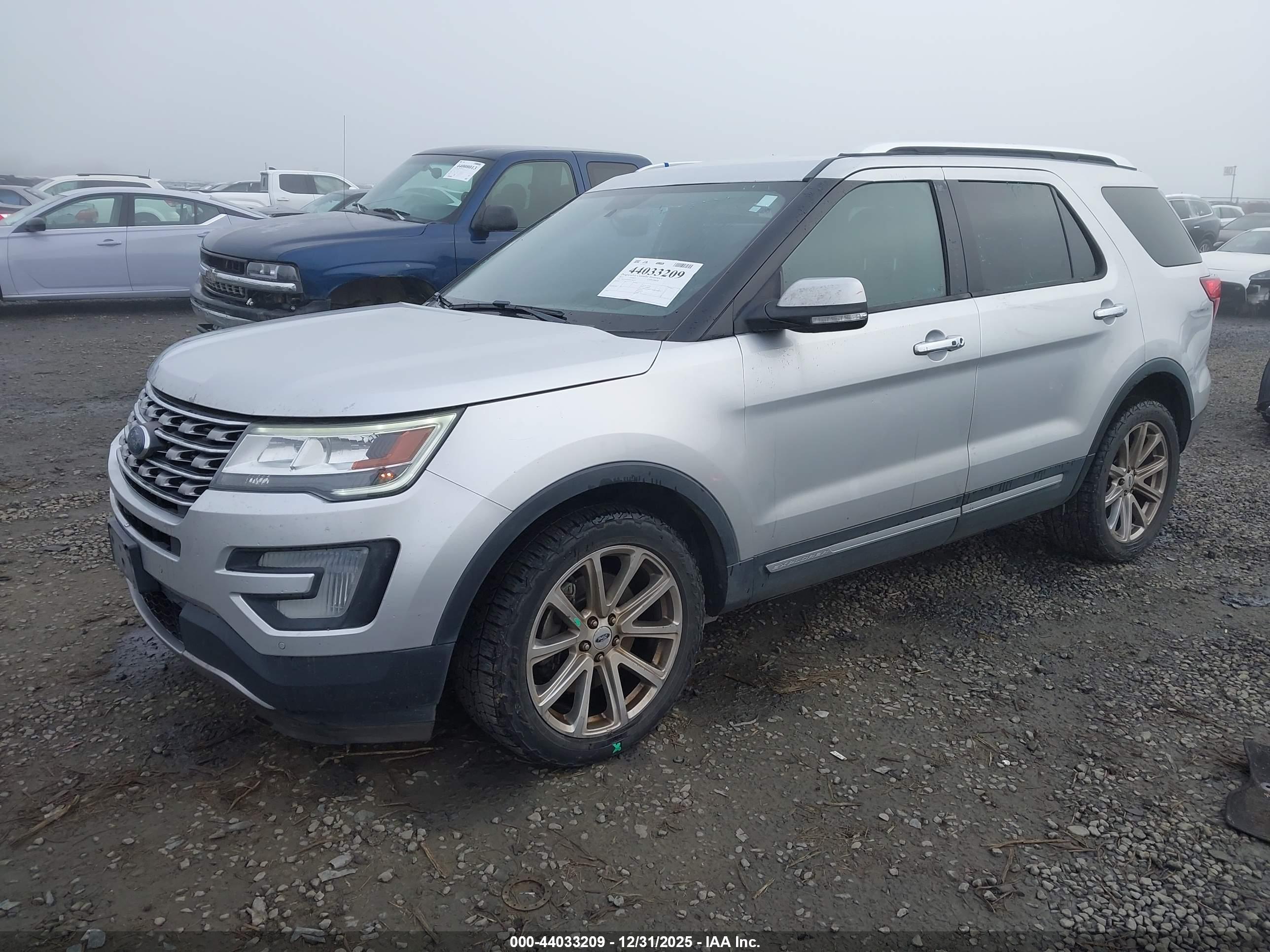 FORD EXPLORER image 2