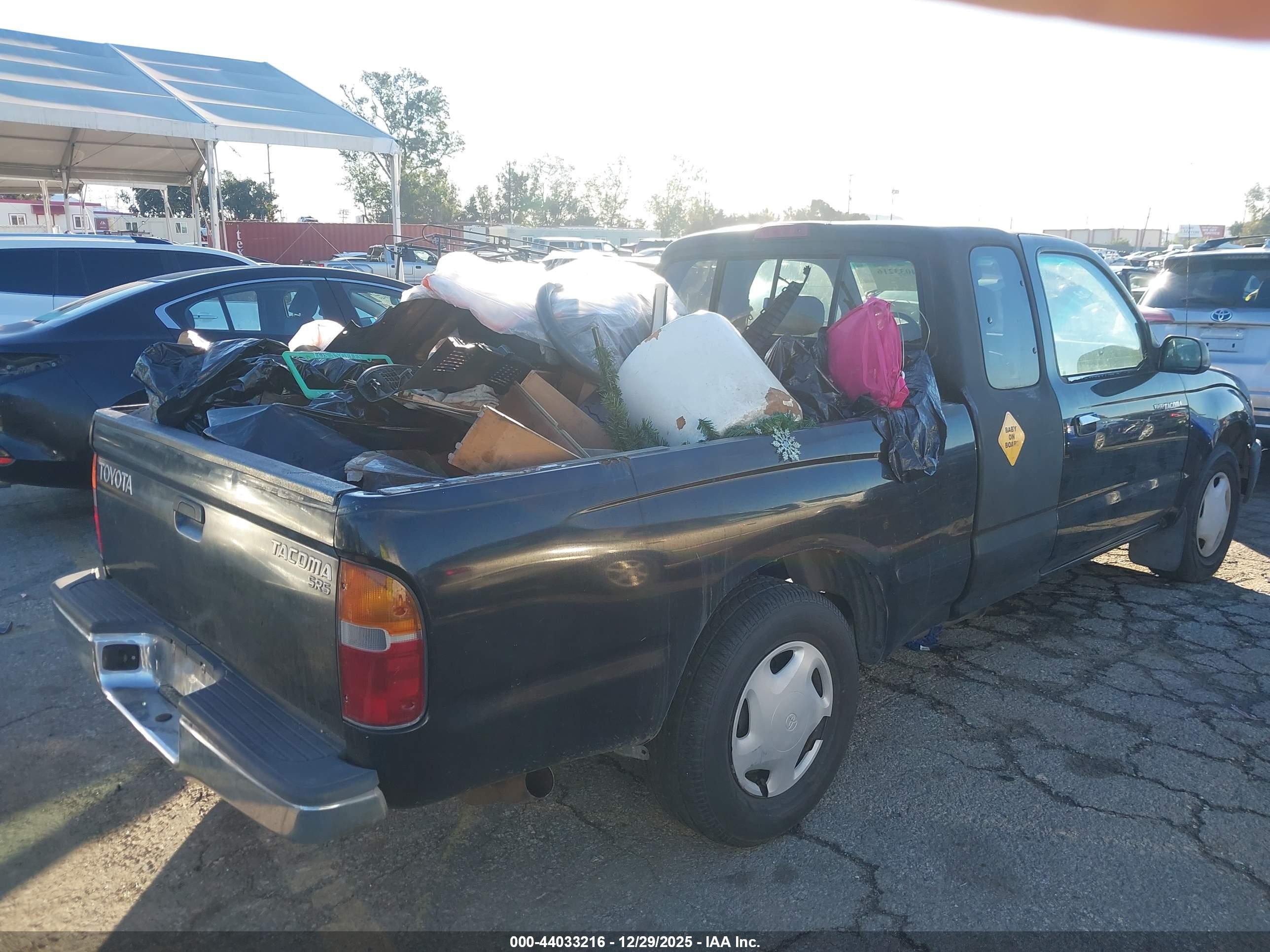 TOYOTA TACOMA image 4