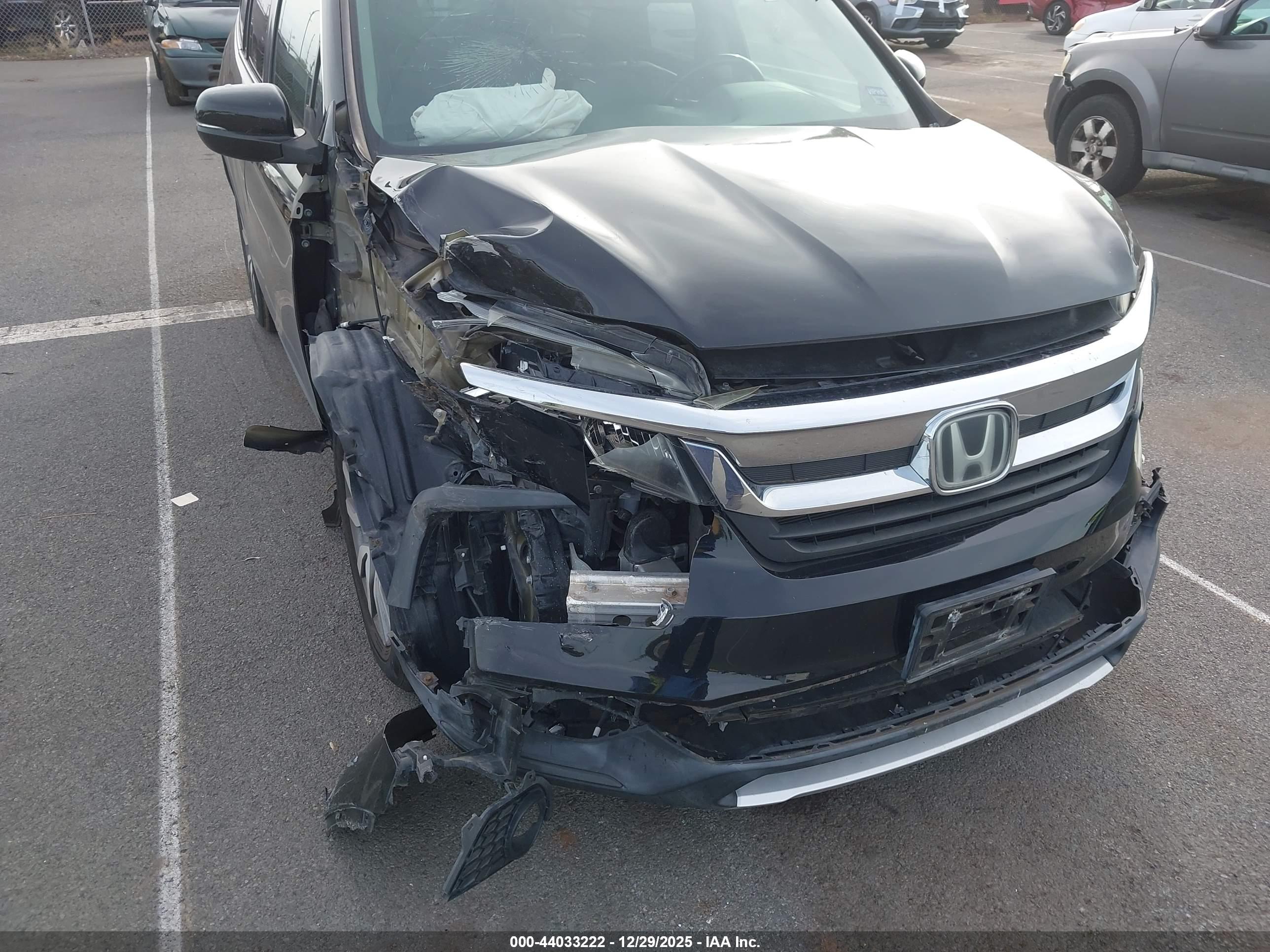 HONDA PILOT image 6
