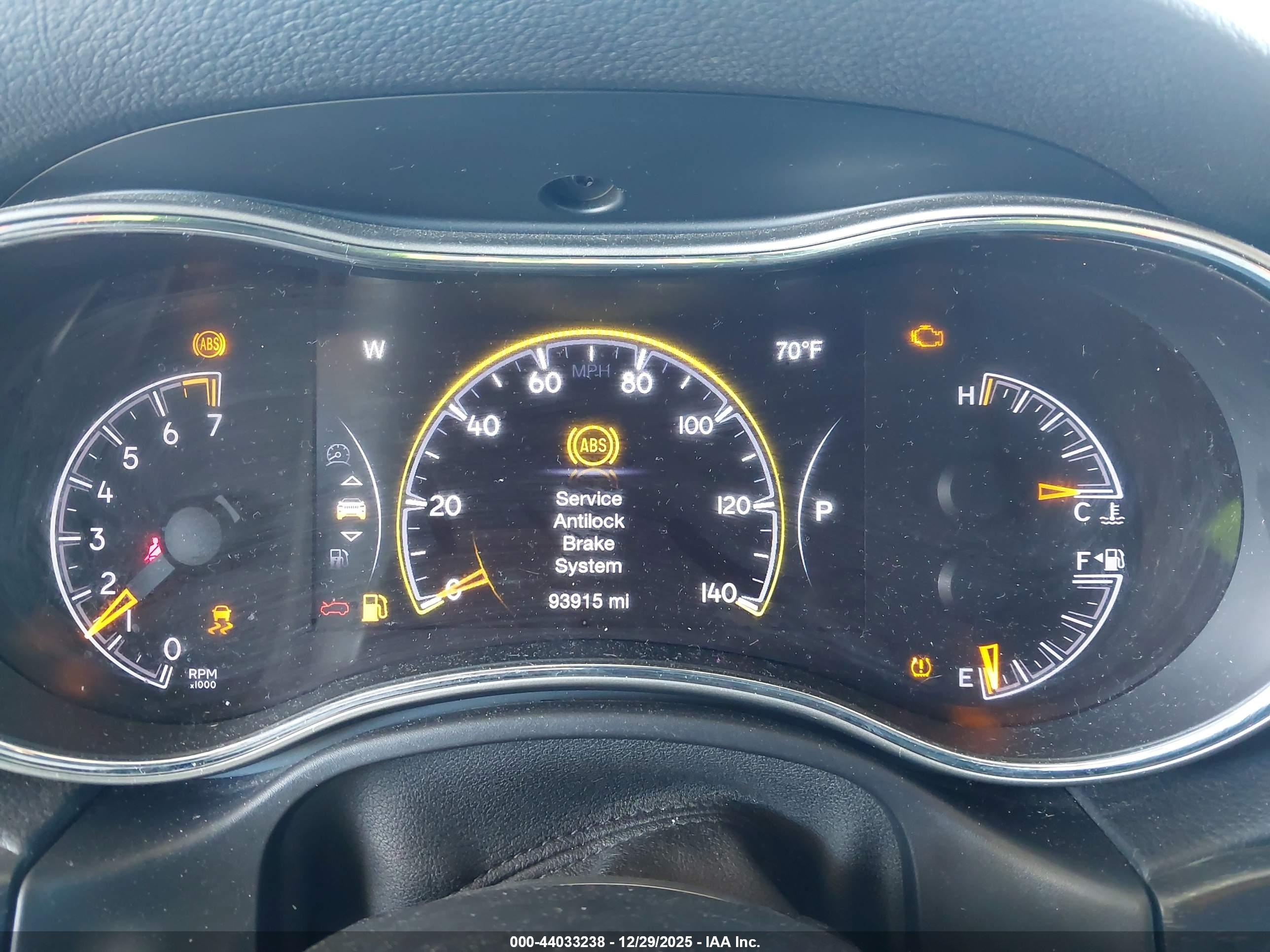 JEEP GRAND image 7