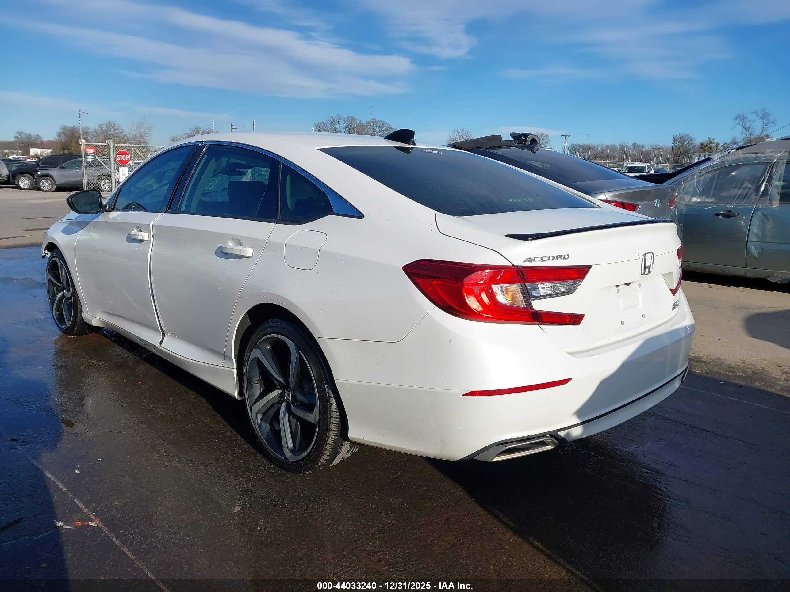 HONDA ACCORD image 3