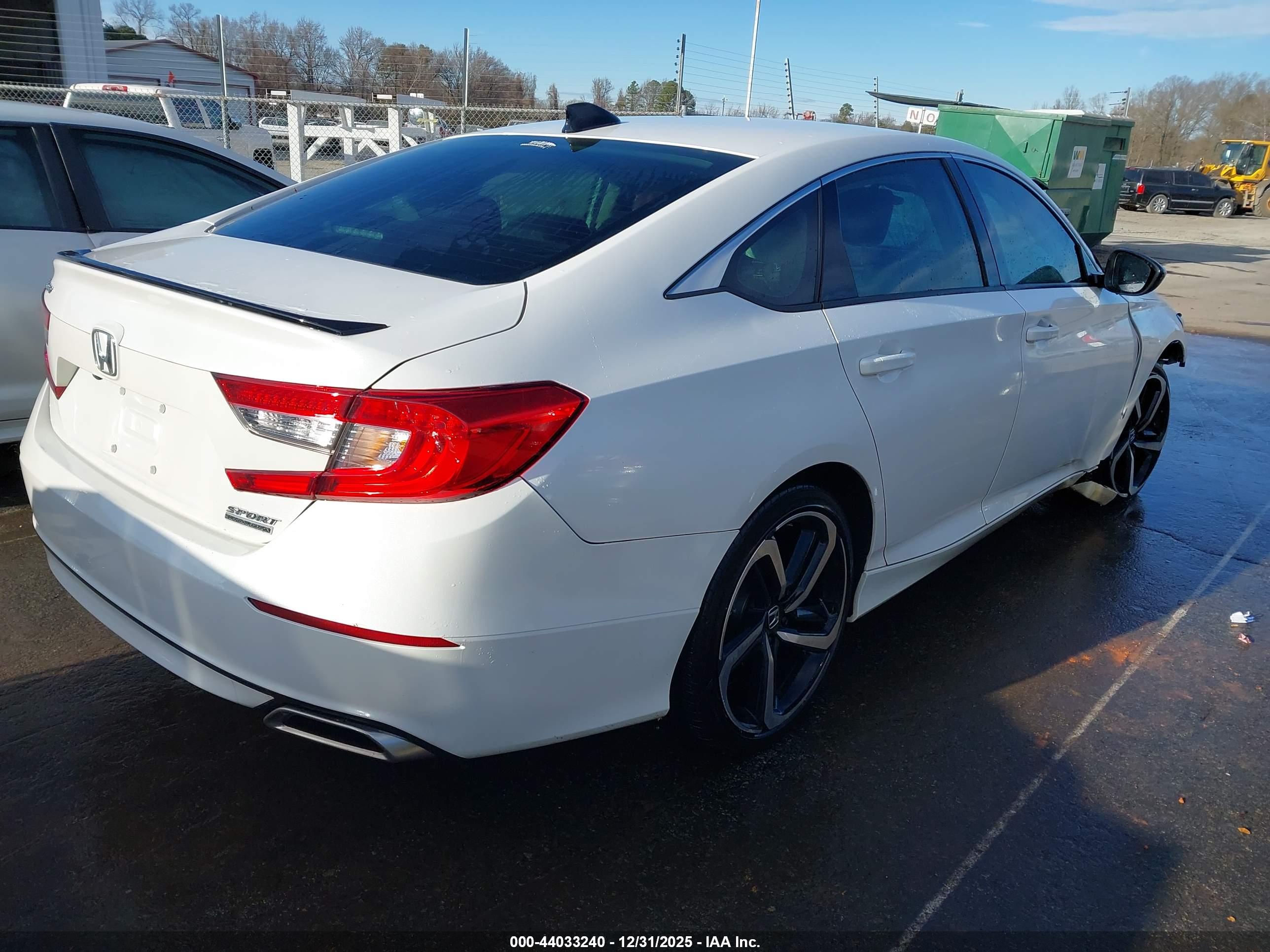 HONDA ACCORD image 4