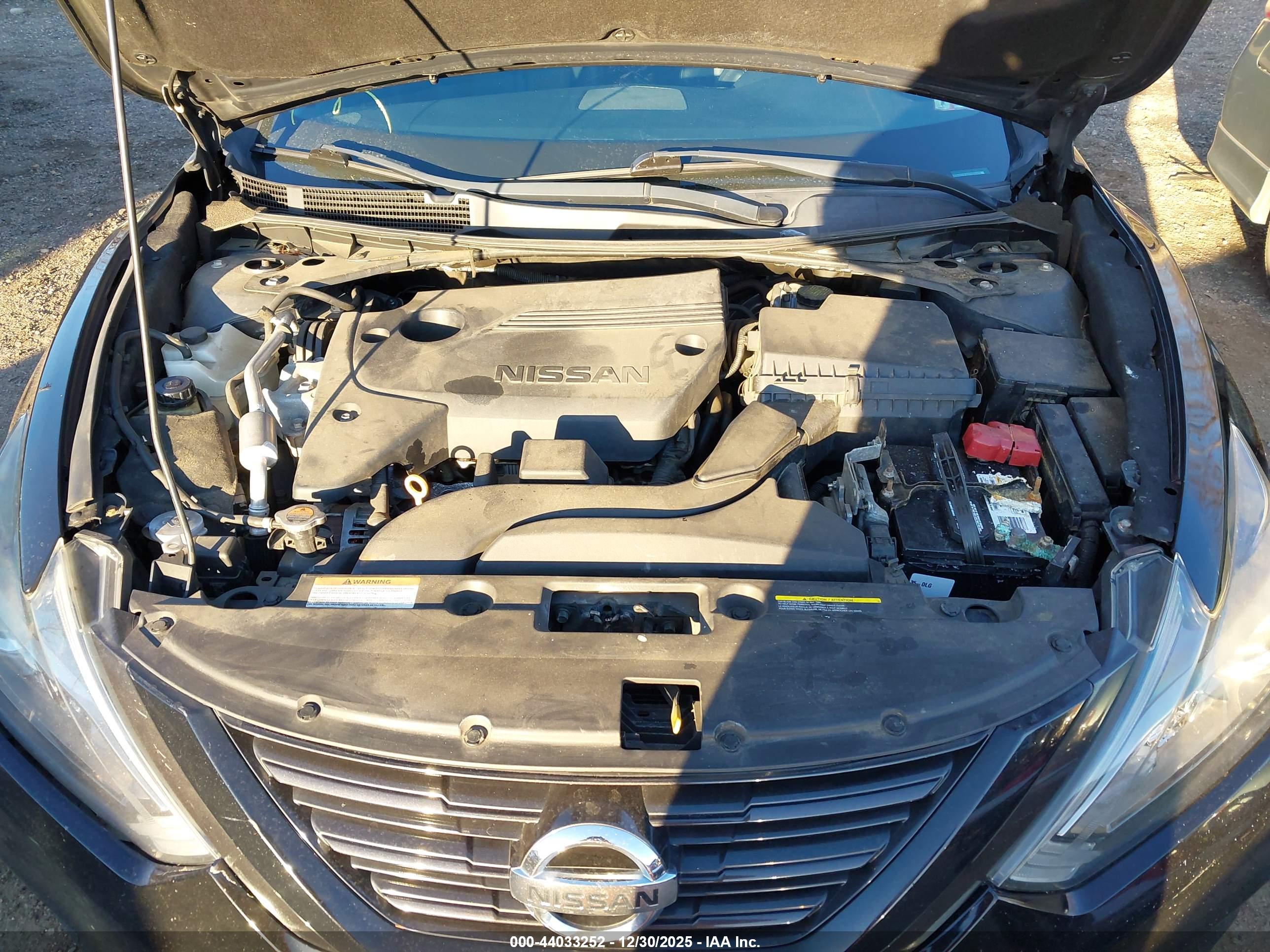 NISSAN ALTIMA image 10