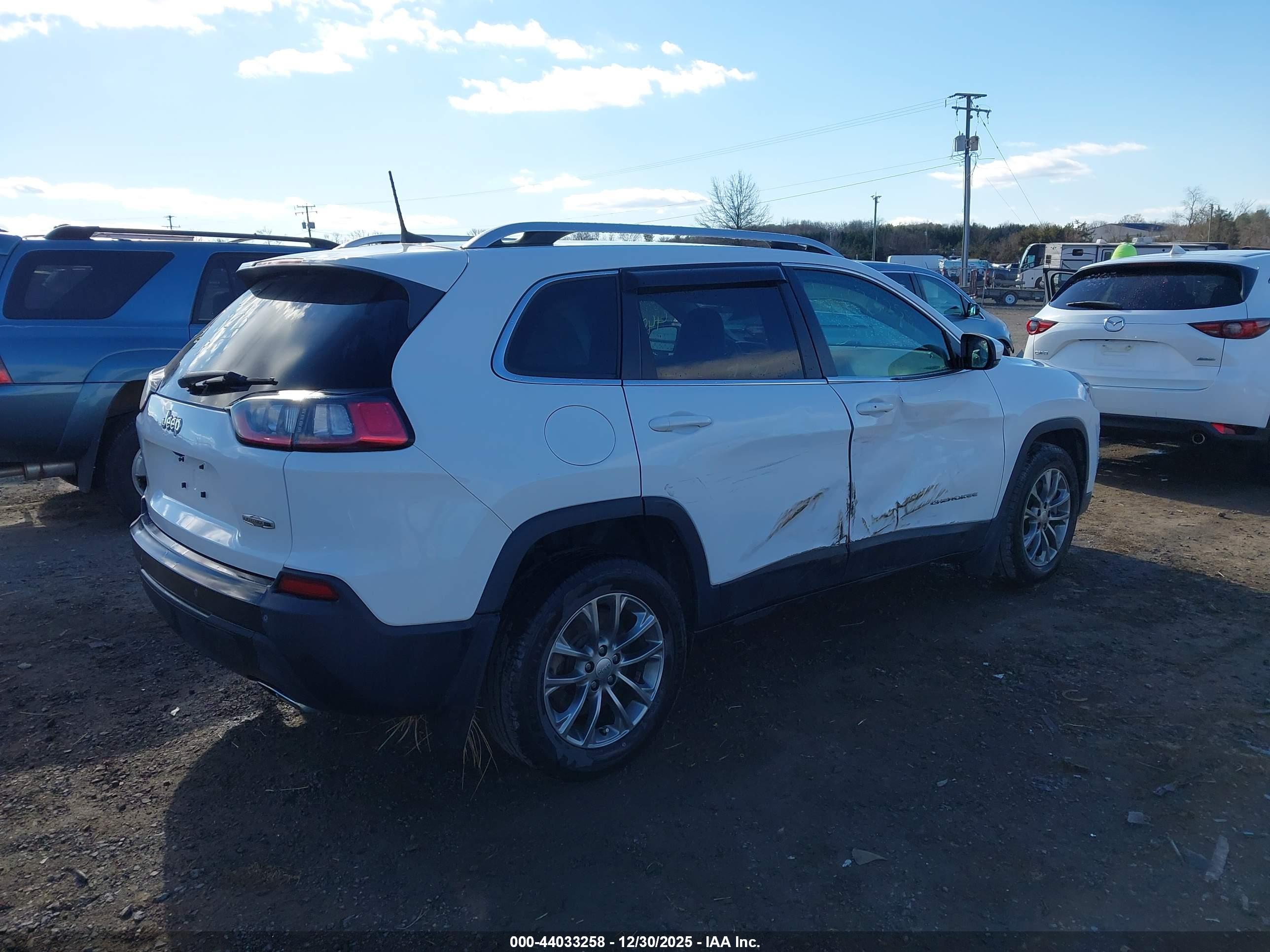 JEEP CHEROKEE image 4