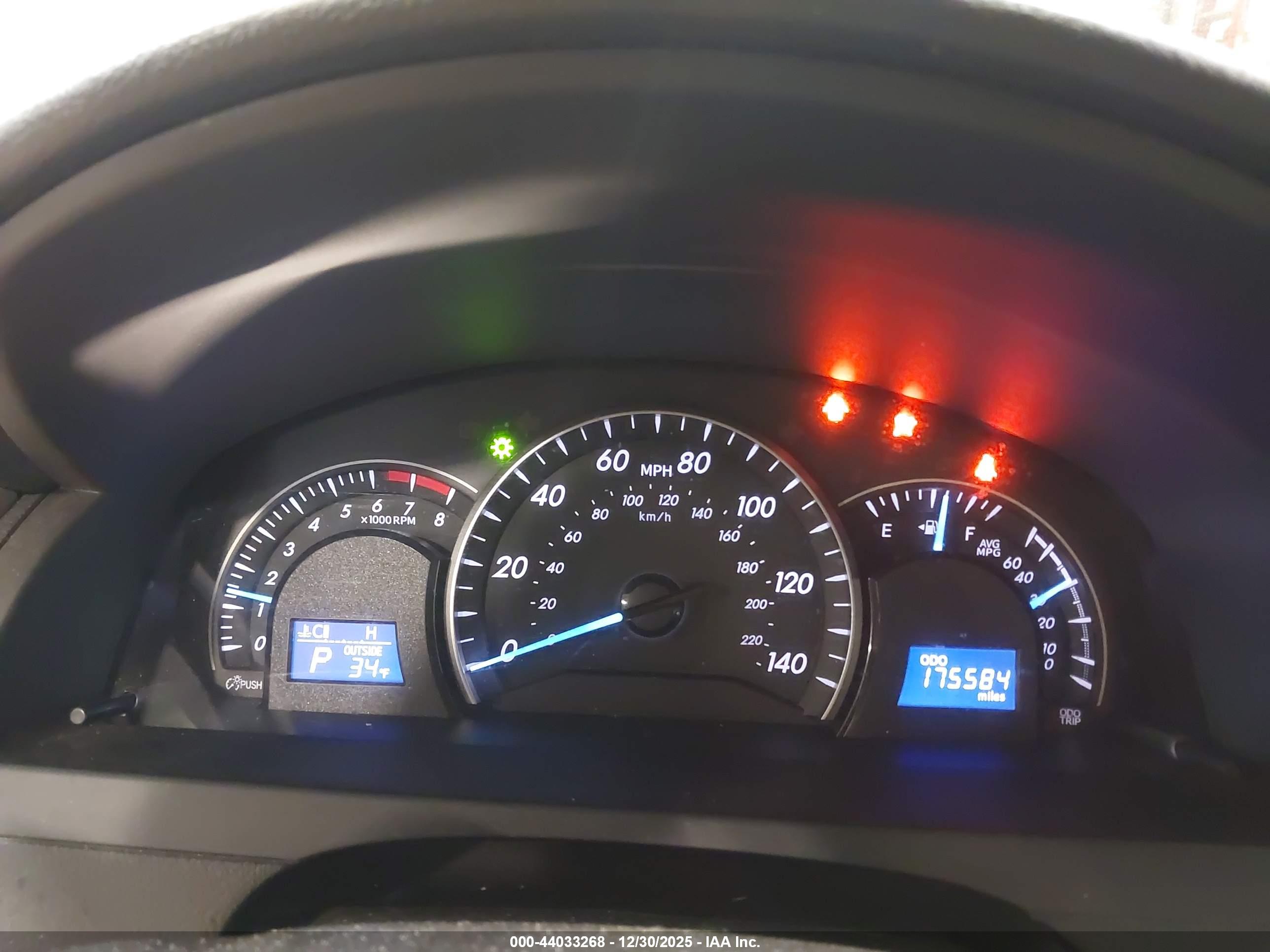 TOYOTA CAMRY image 7