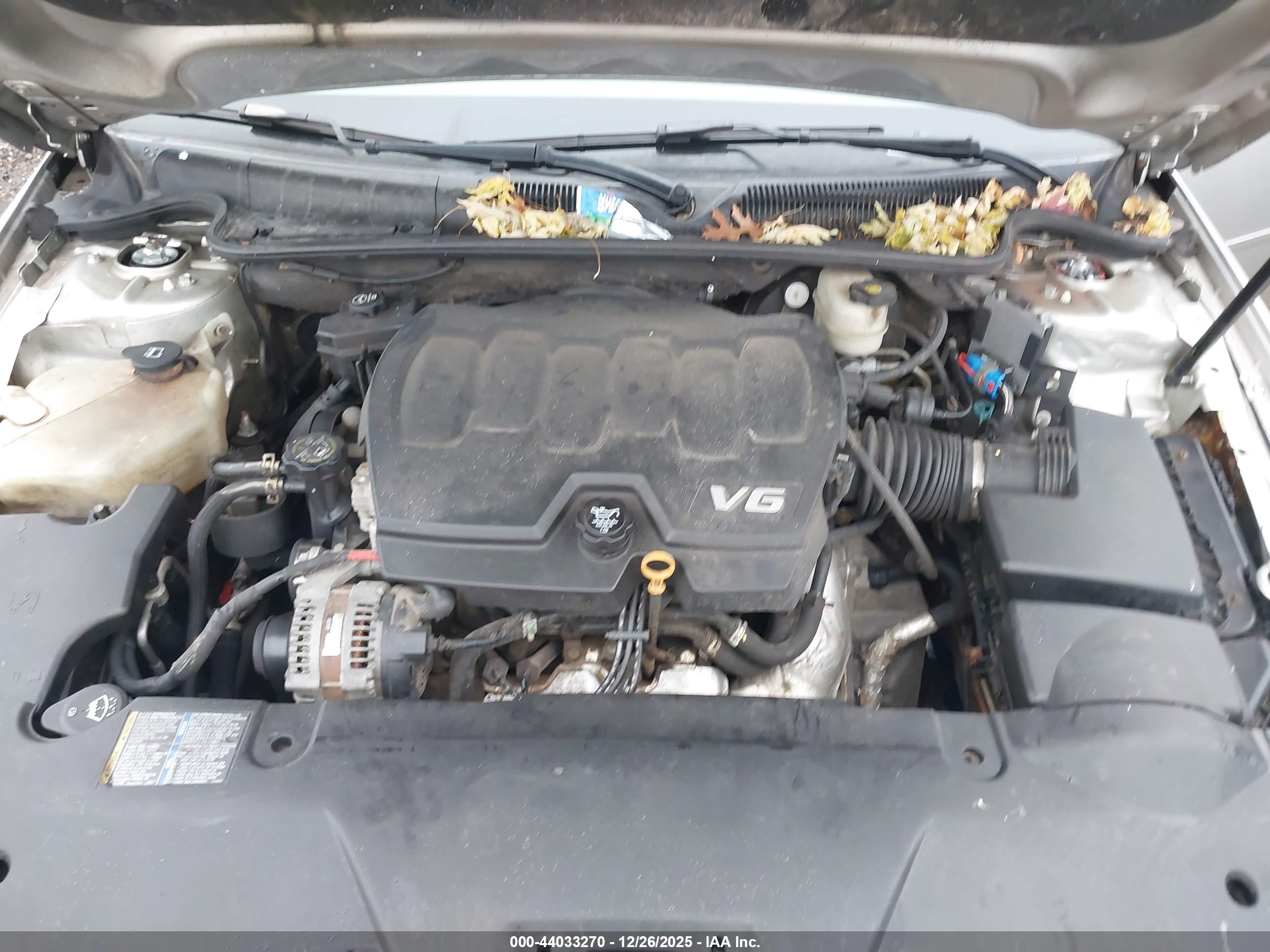 BUICK LUCERNE image 10