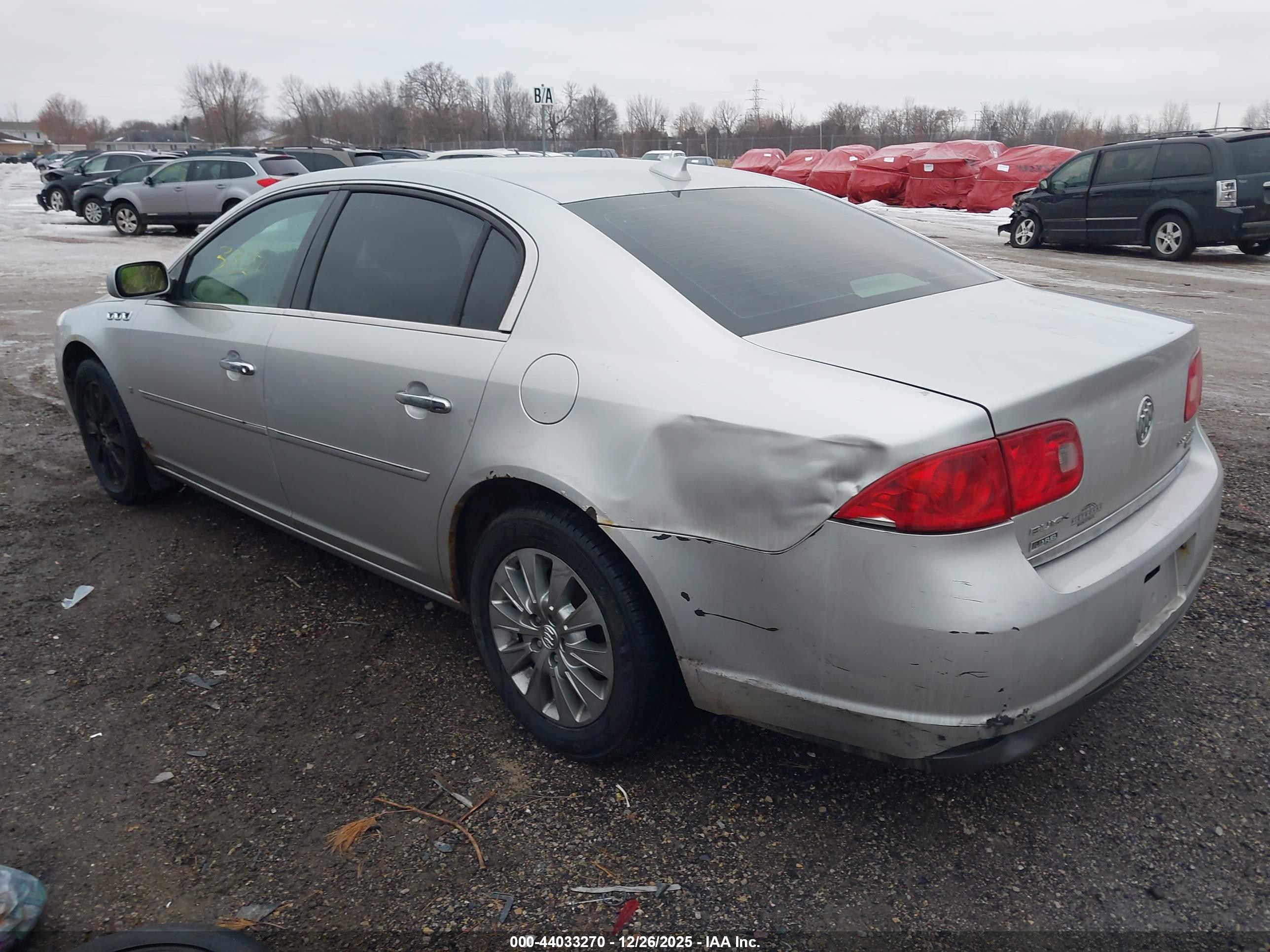 BUICK LUCERNE image 3