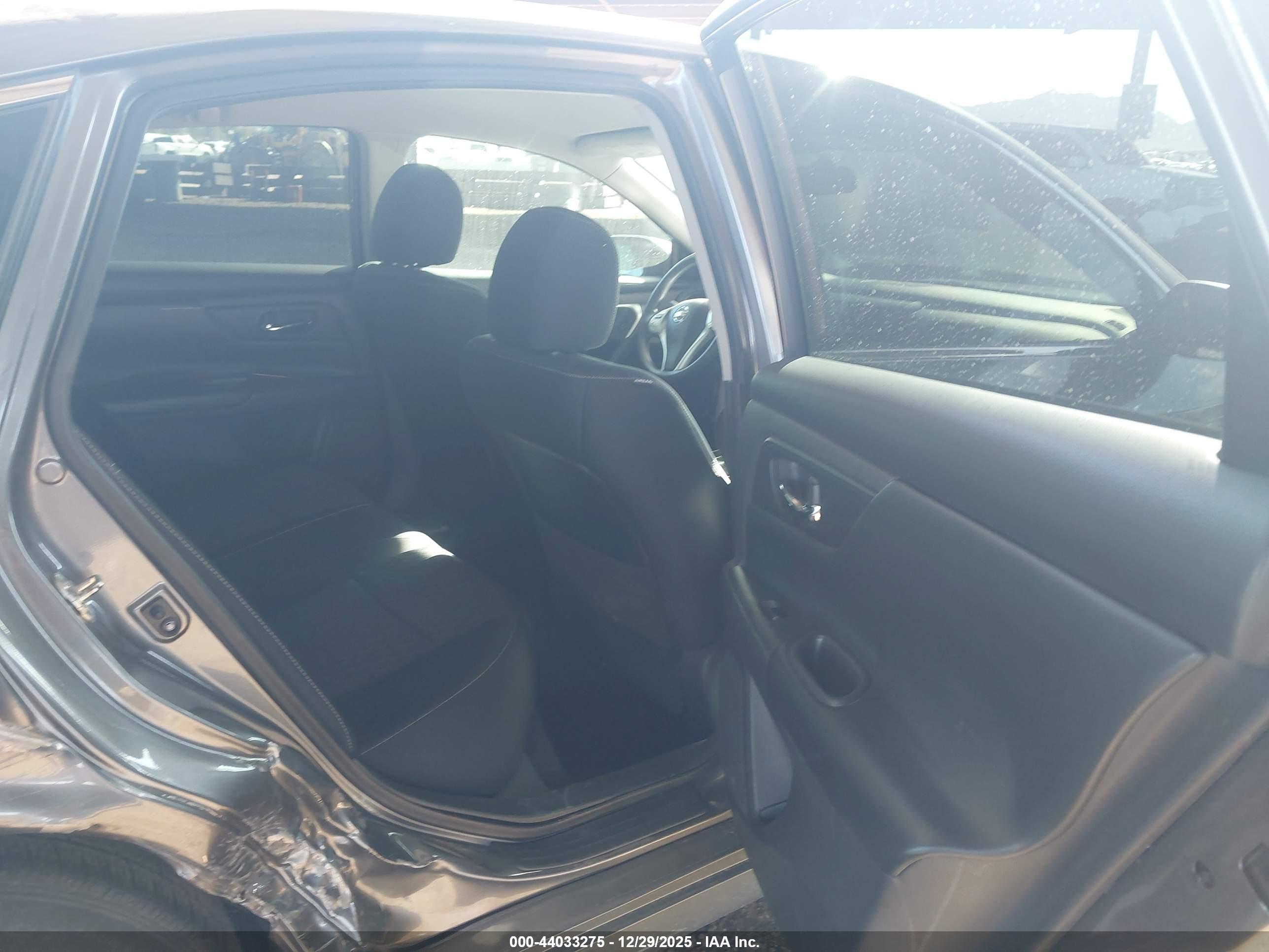 NISSAN ALTIMA image 8